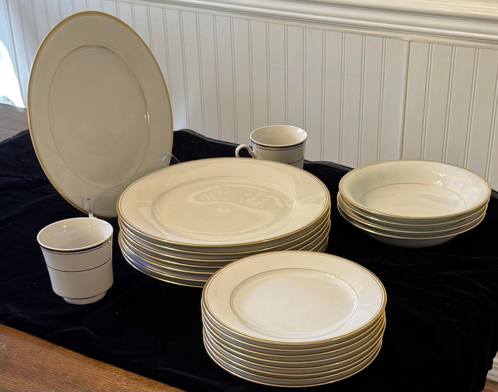 Noritake China Goldart Dishes - 22pcs - 10
