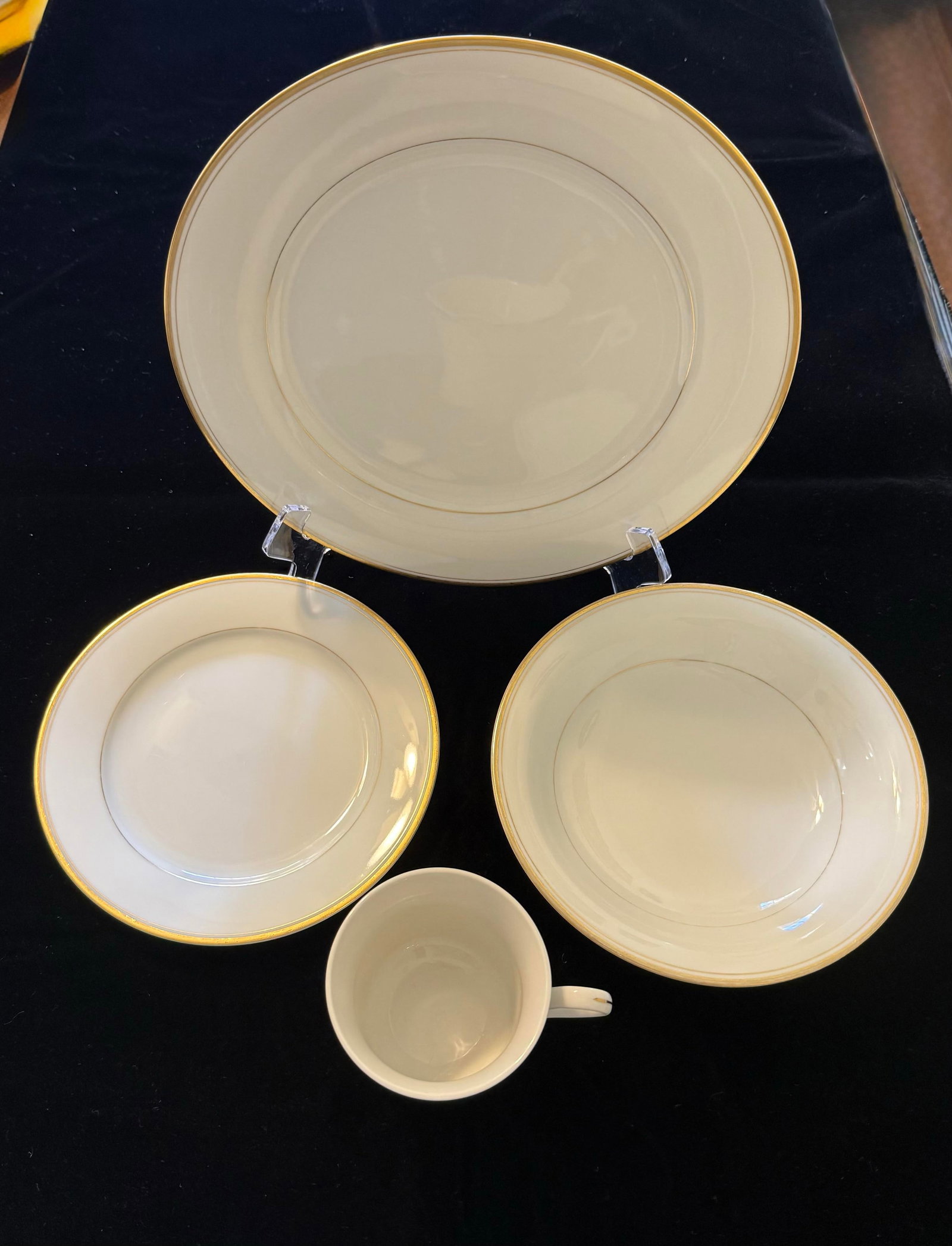 Noritake China Goldart Dishes - 22pcs - 12