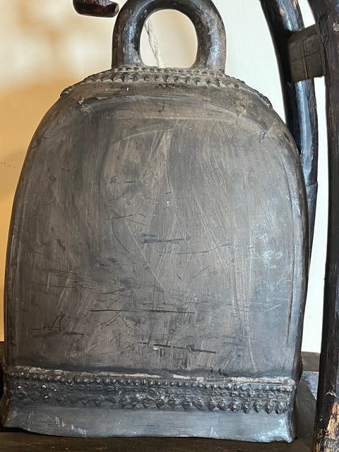 Large Antique Thai Karen Hill Tribe Bronze Elephant Bell & 16" Bentwood Frame - 7