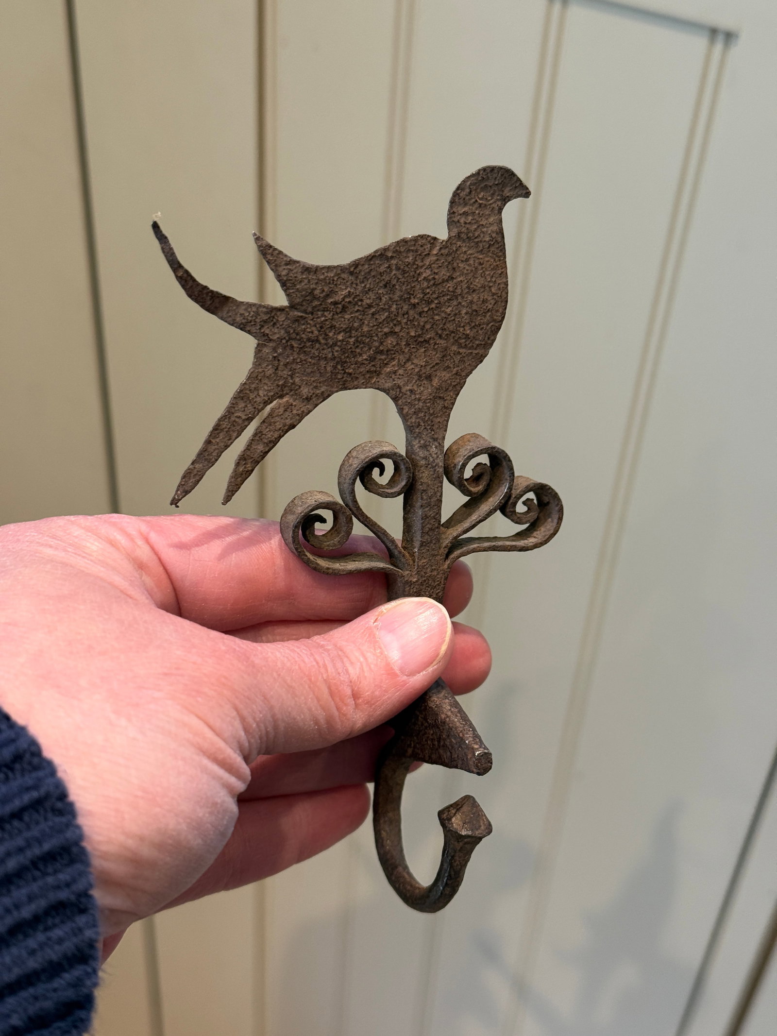 Rare Late 17th / Early 18th Century Forged Iron Oil Lamp Hook With Bird Motif - 4