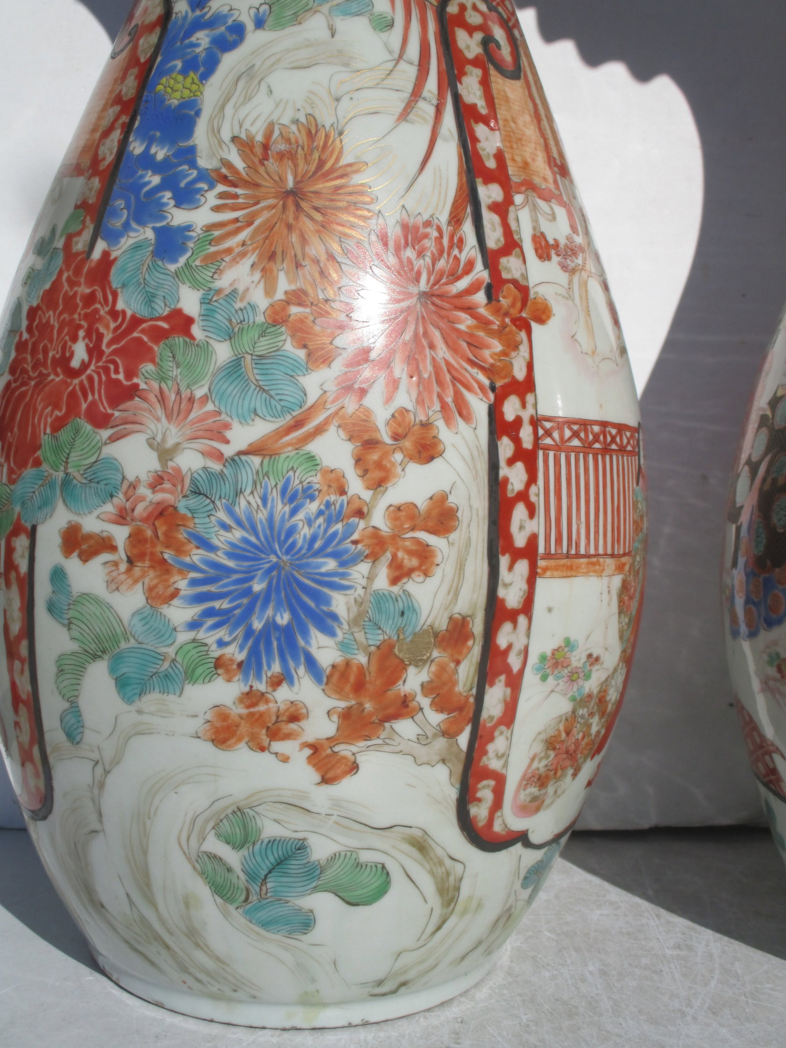 Japanese Edo 1880s Matching Vases Hichozan Shinpo--a Pair of 2 - 15
