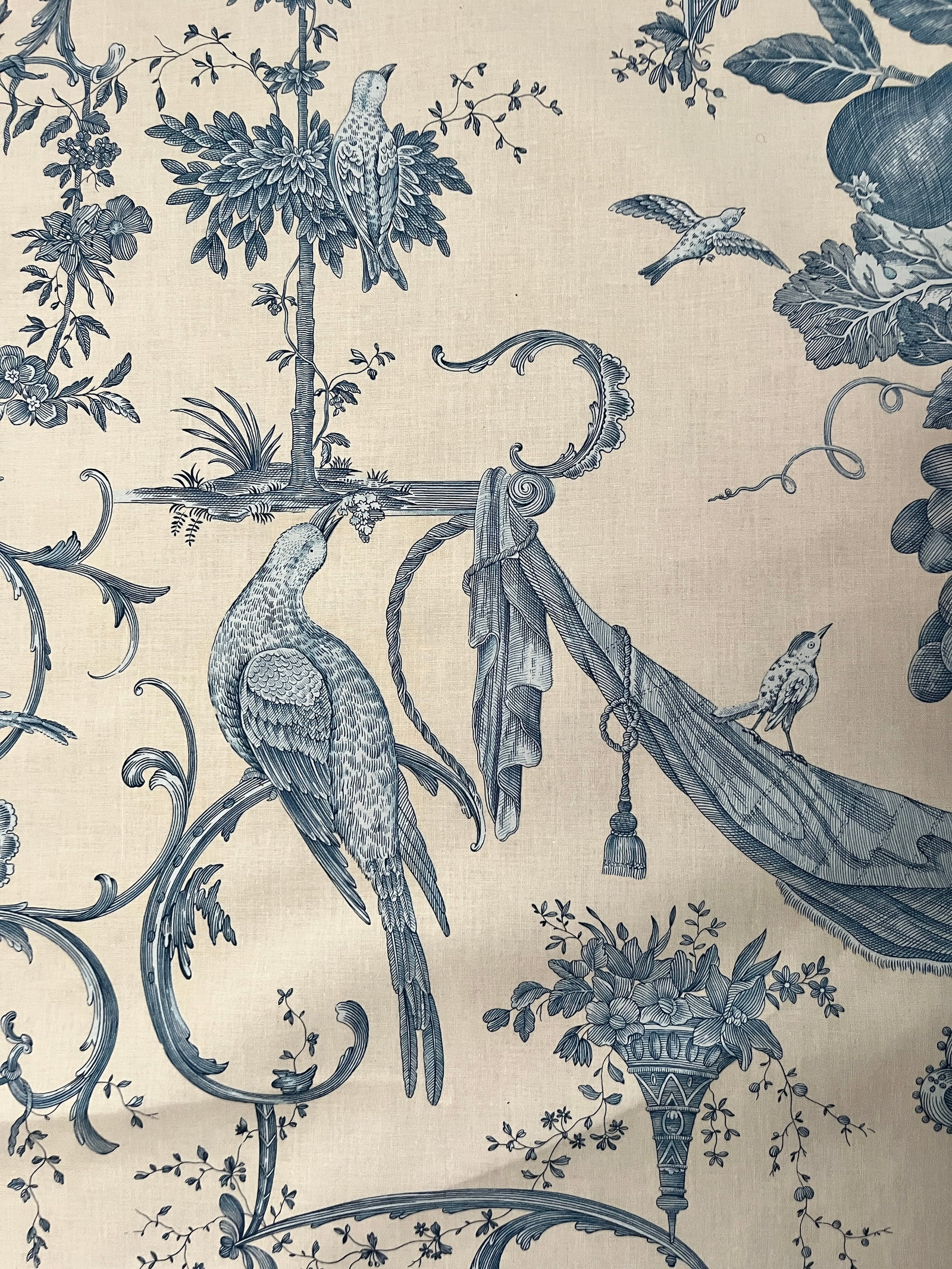 6 Yards Brunschwig & Fils "Kininvie" Blue & White Chinoiserie Linen Fabric - 5