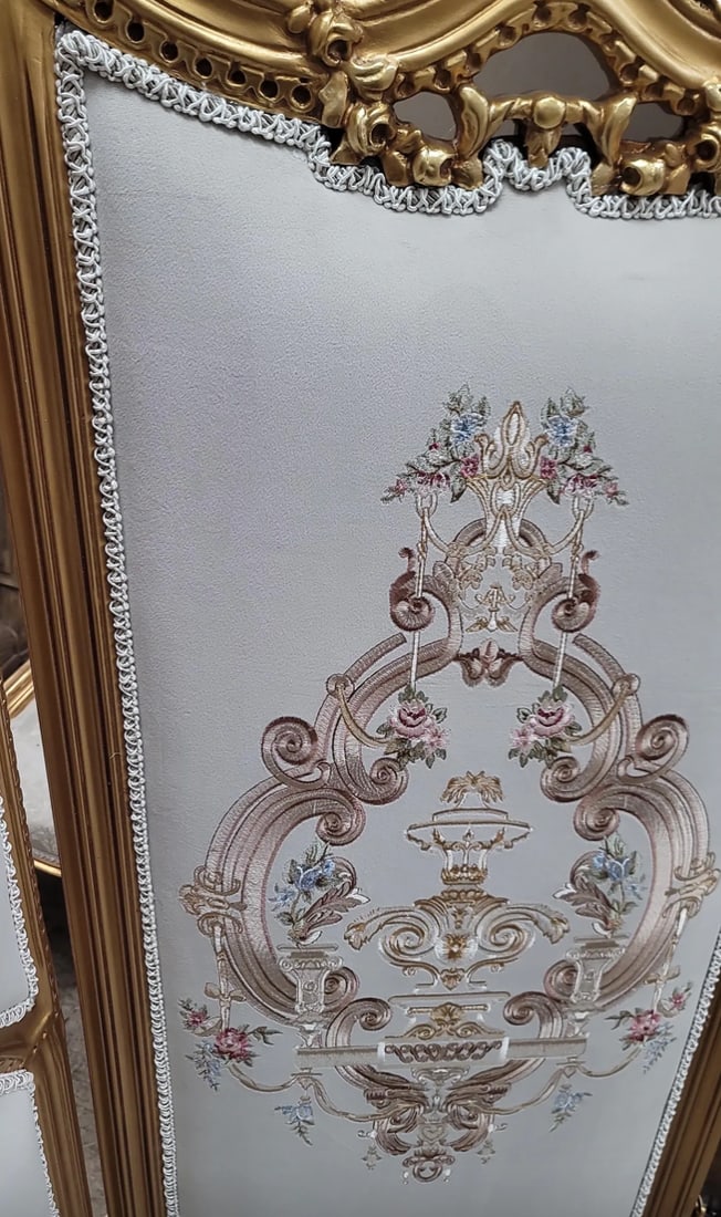 Vintage French Louis XV Style Three-Panel Screen in Gold Leaf Room Divider - 3