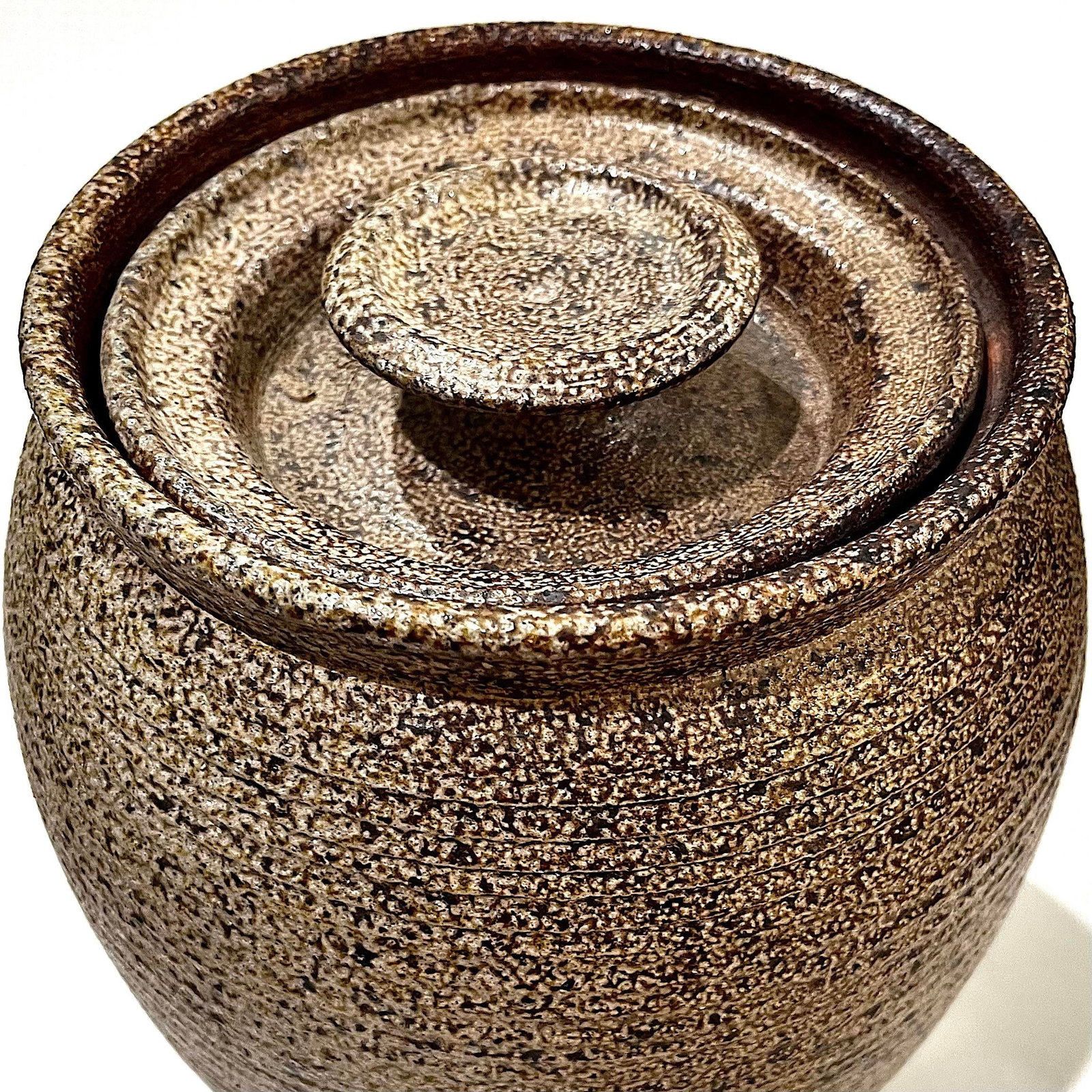 1970's Salt Glaze Stoneware Ridged Studio Pottery Jar With Lid - Ken Edwards Montana Potter - 3