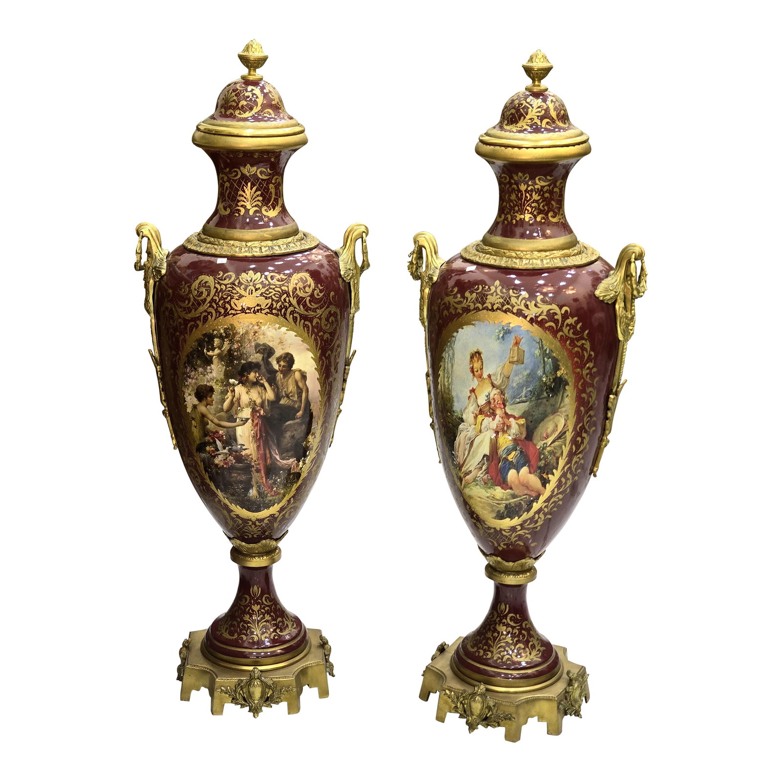 Burgundy Porcelain Vases With Gold Leaf Details – French Style Ornate Decorative Vases (1 of 6)