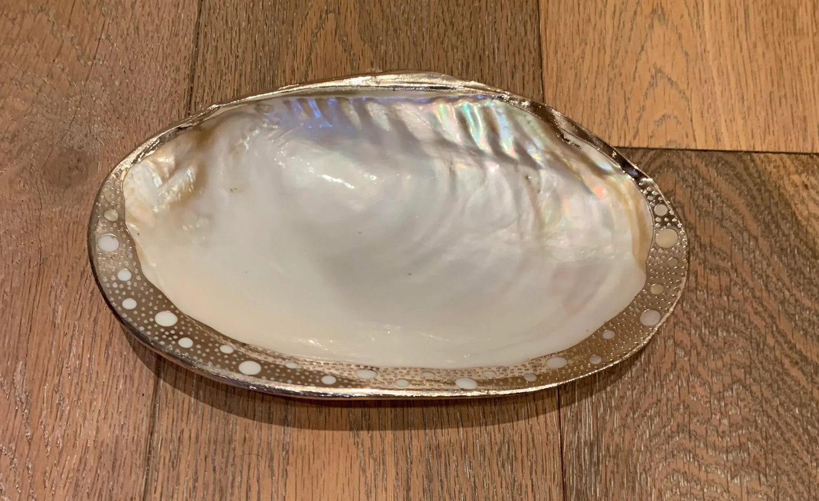 Mid 20th Century Shell Serving Dish With Silver Leaf - 9