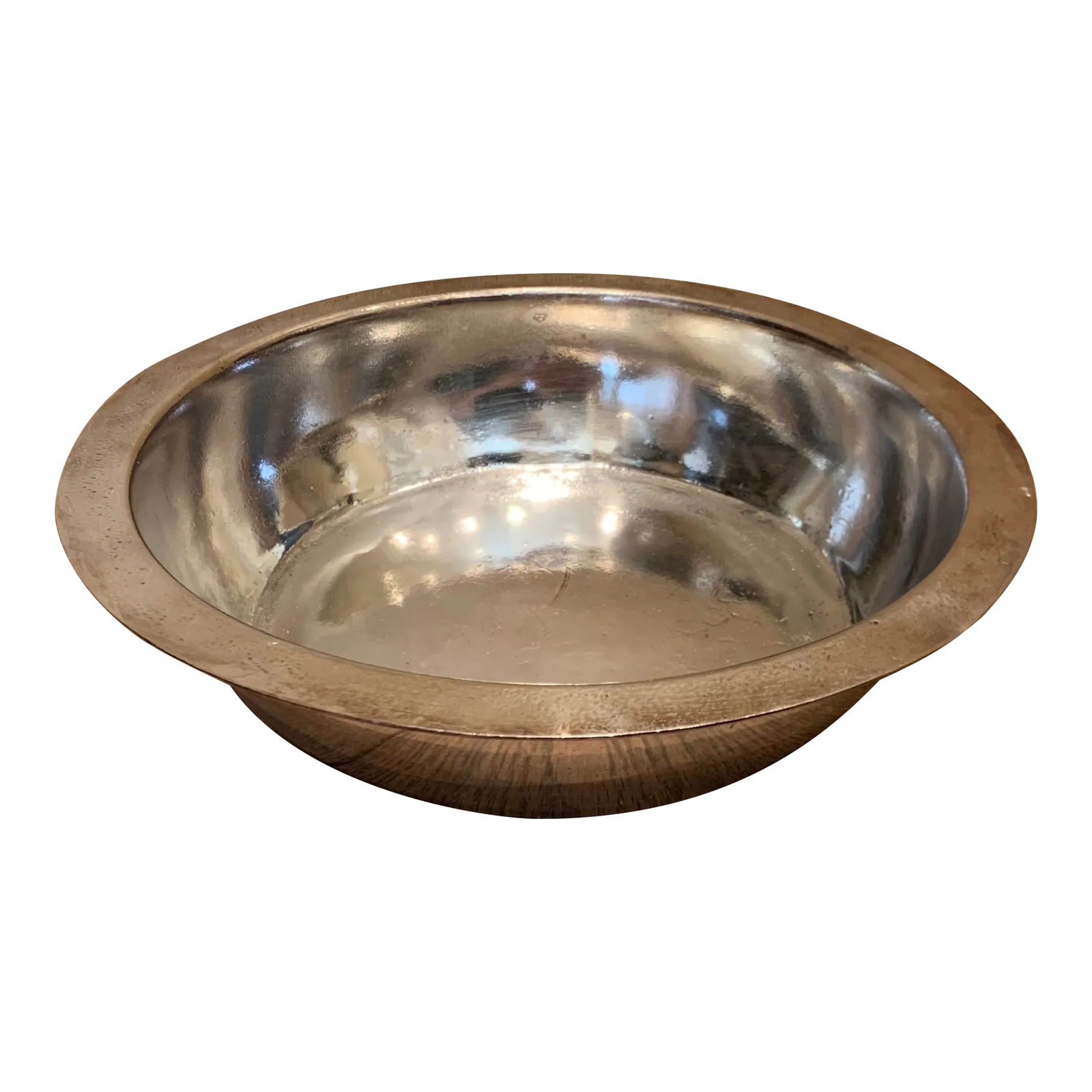 Early 20th Century Vintage Hotel Silverplate Bowl: Vintage Hotel Silverplate Bowl from the famous landmark Townhouse hotel on Wilshire Blvd in Los Angeles, California. Condition: Alterations: Original Condition Unaltered Imperfections: Some