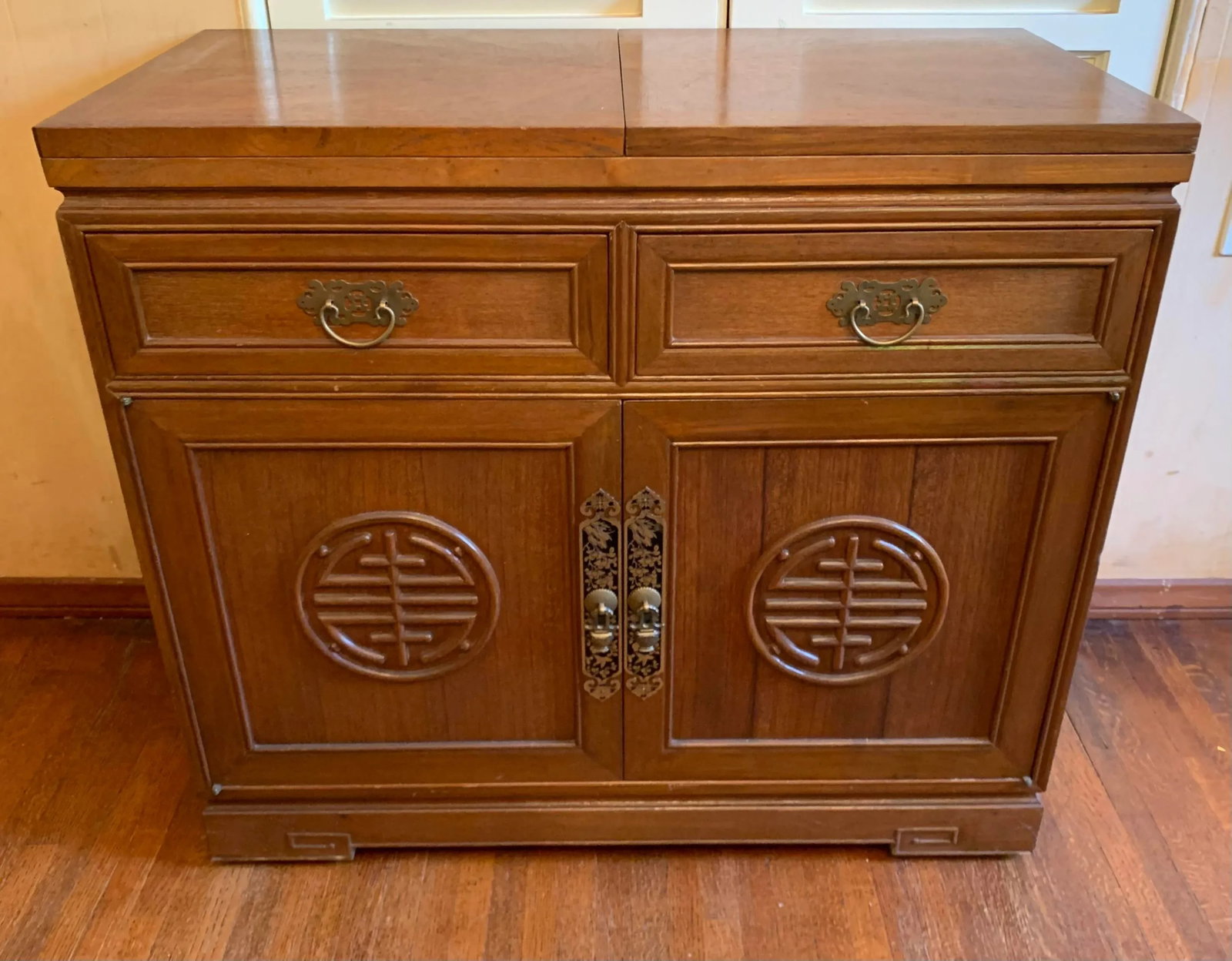 1960s Chinese Bar Cart - 12