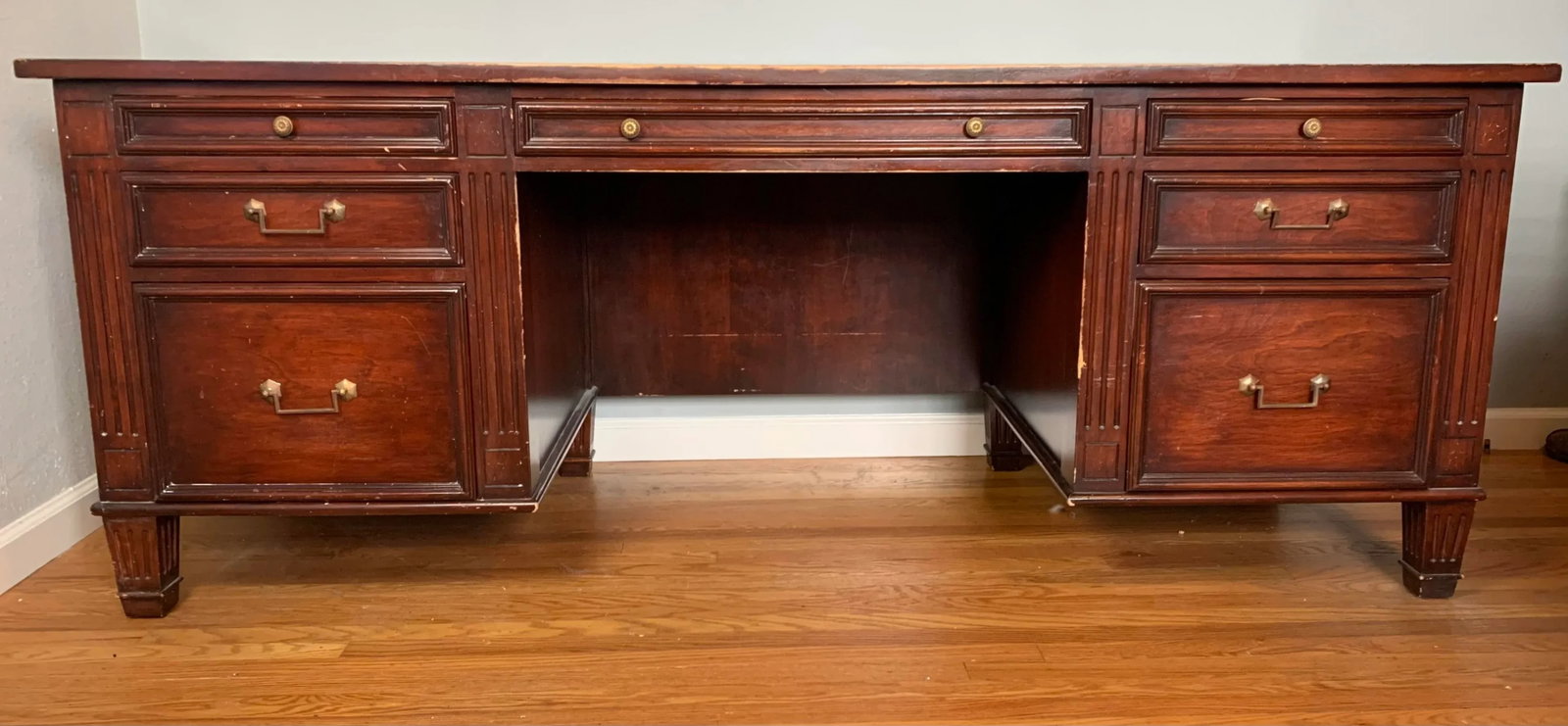 1990s Leather Top Executive Writing Desk - 4
