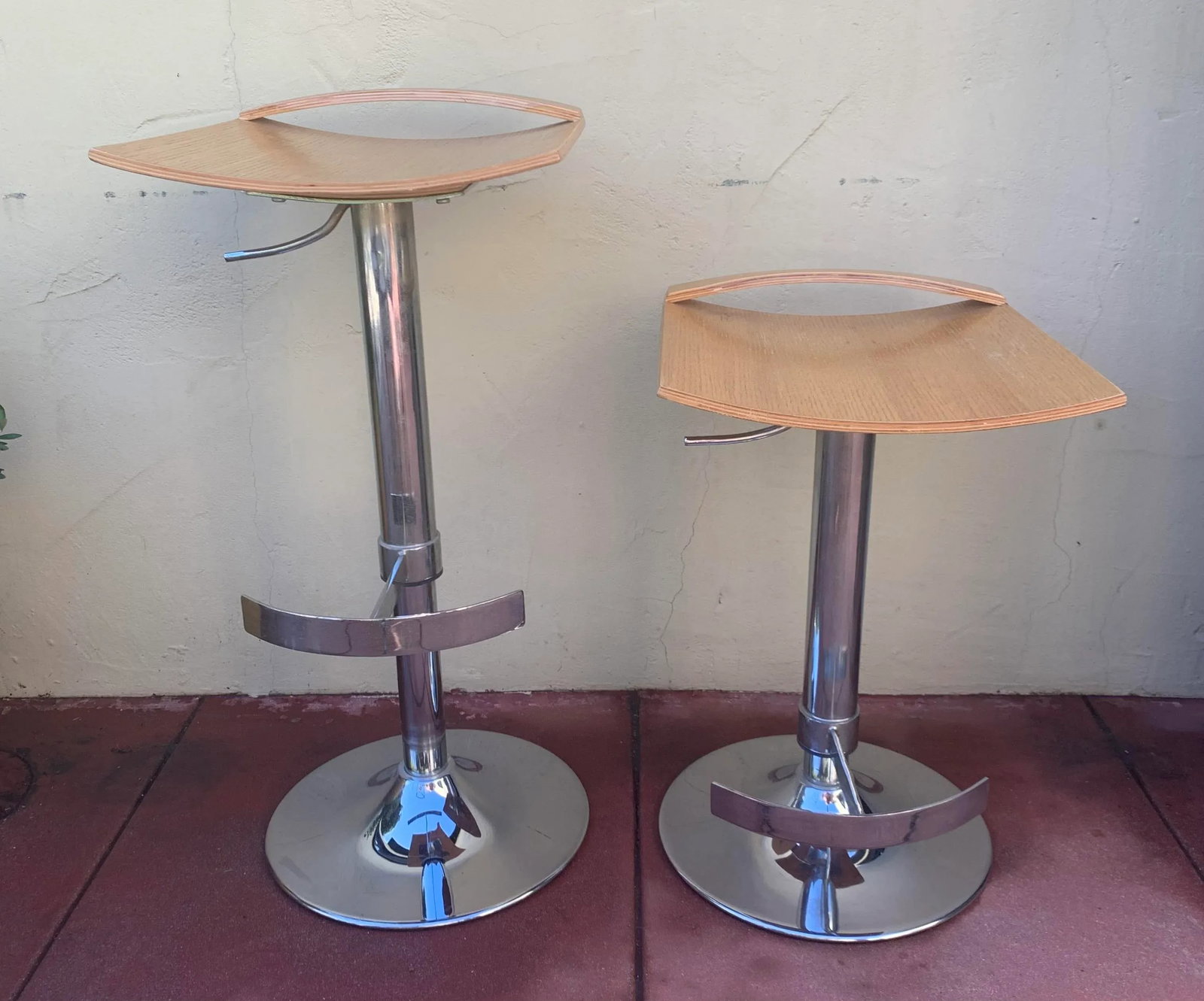 1990s Vintage Chrome and Wood Seat Barstools, Set of 2 - 8