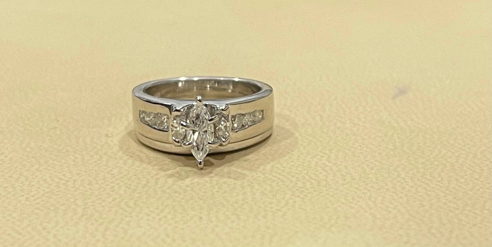 Approximately 0.75 Carat Diamond Engagement Ring/Band 14 Karat White Gold - 3