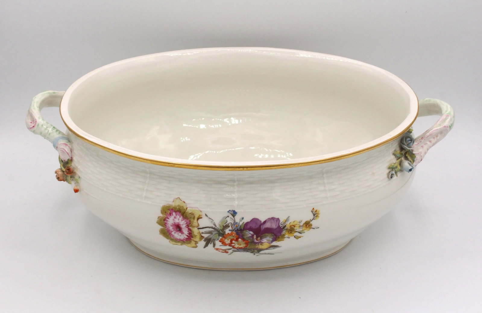 Late 19th Century Covered Porcelain Tureen by Kpm - 6