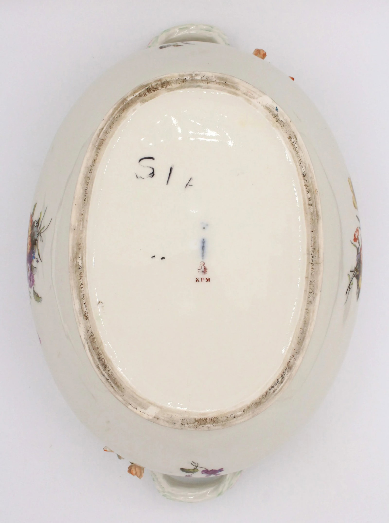 Late 19th Century Covered Porcelain Tureen by Kpm - 9