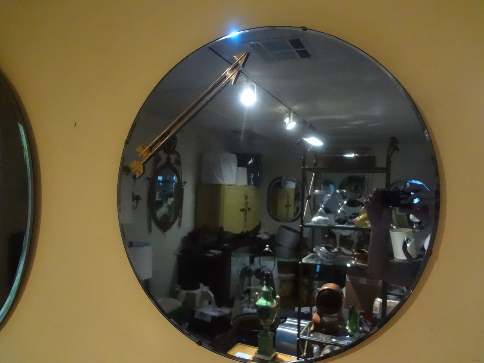 1960s Italian Blue Mirror With Double Arrow Accents After Fontana Arte - 8