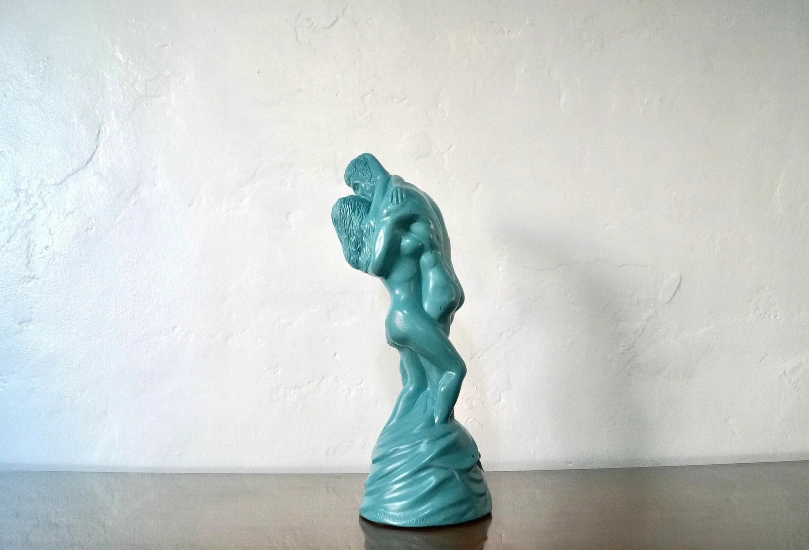 1970's Art Deco Embrace Bell Ceramics Sculpture - 3