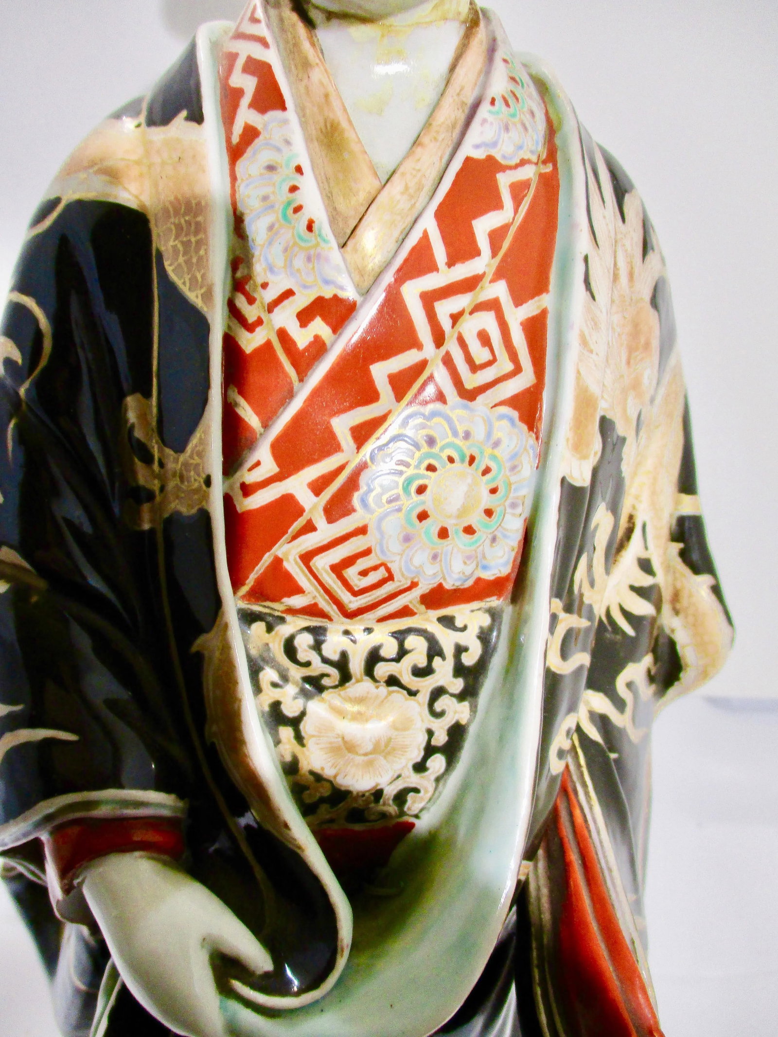 Japanese Kutani Porcelain Geisha Figure - 11