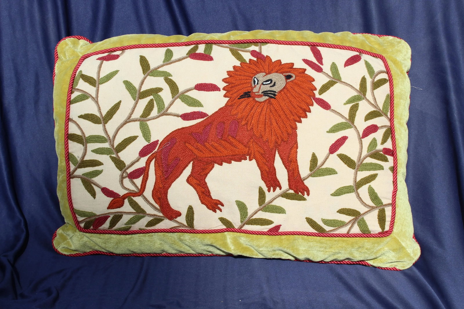 Mid 20th C. Possibly American Solid Down Filled Hook Rug - 7