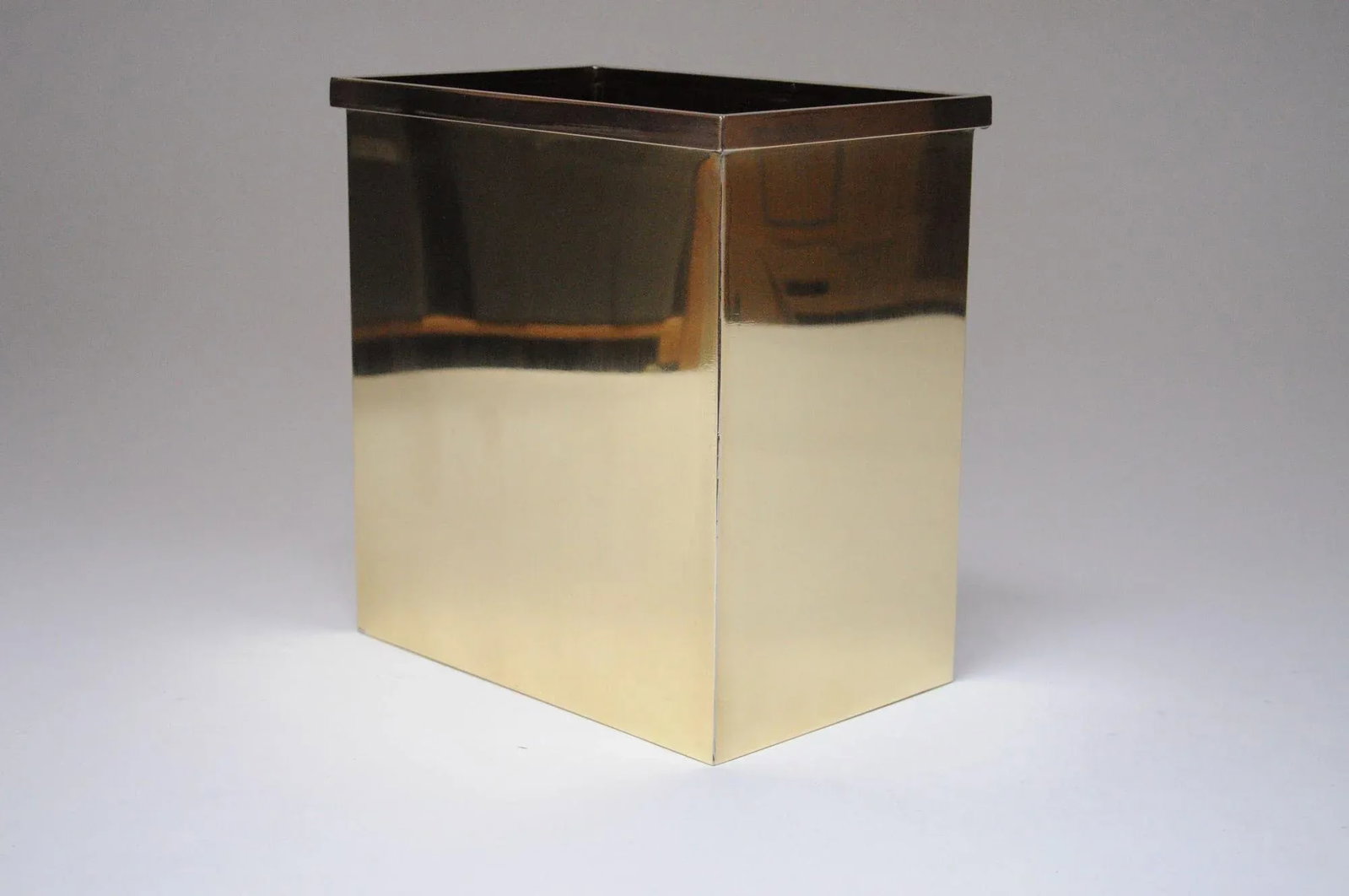 Vintage Hollywood Regency Style Polished Brass Wastebasket/Umbrella Stand - 4