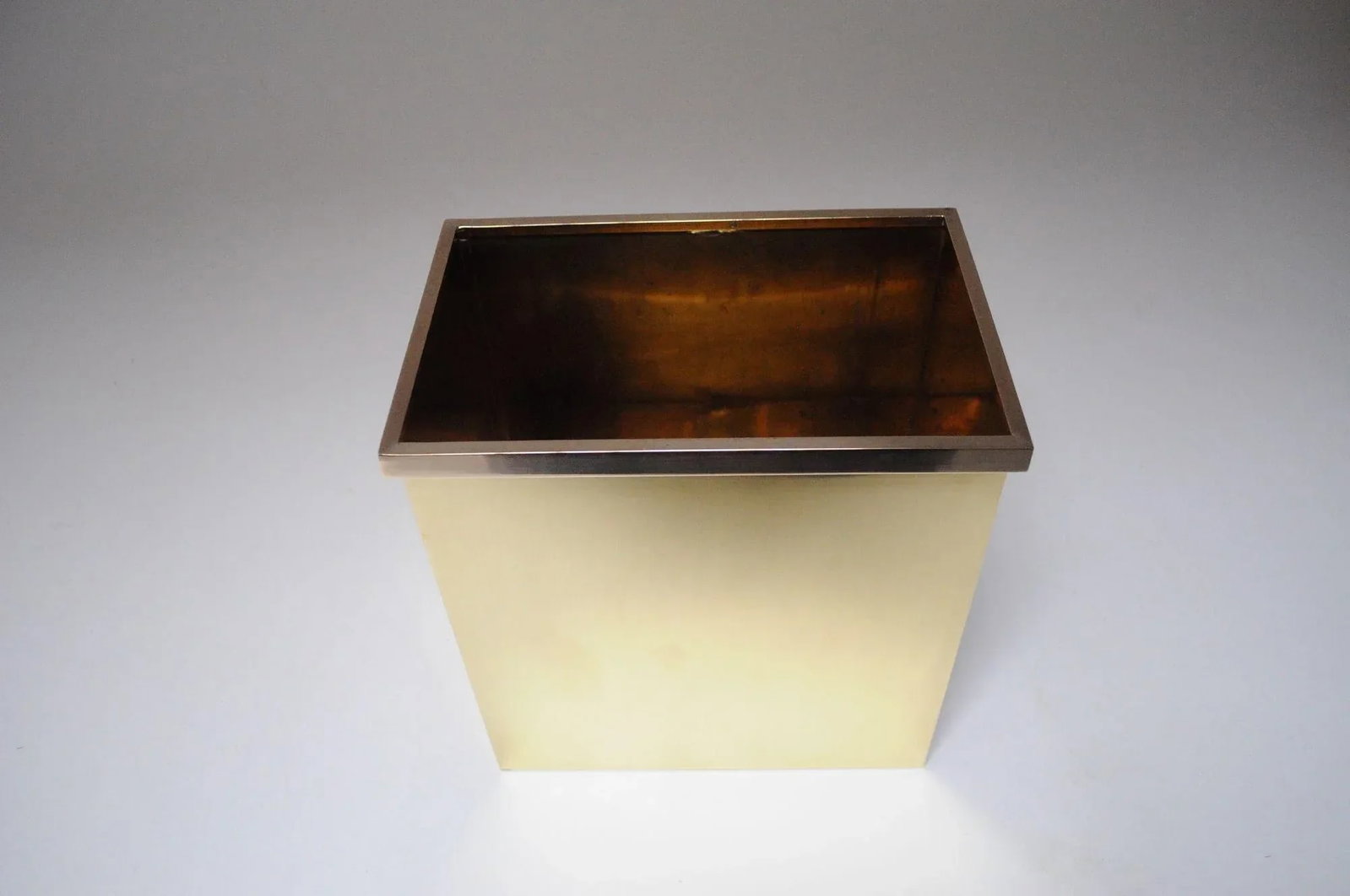 Vintage Hollywood Regency Style Polished Brass Wastebasket/Umbrella Stand - 6