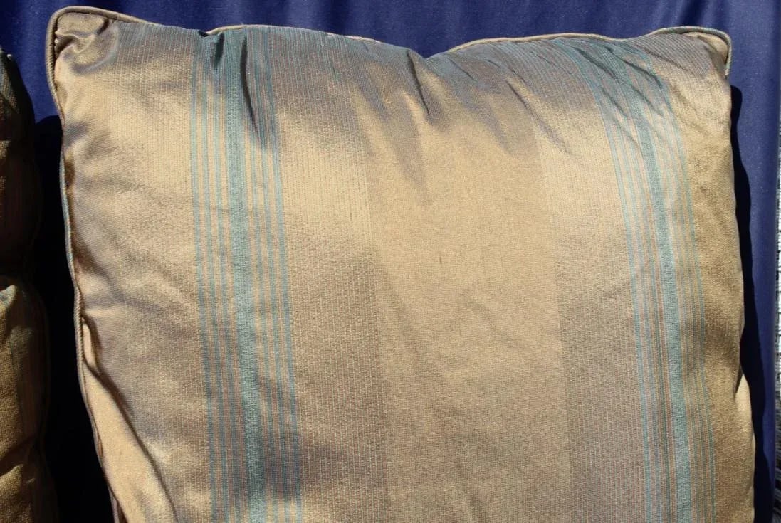 1980s Vintage Contemporary Silk Pillows - a Pair - 3