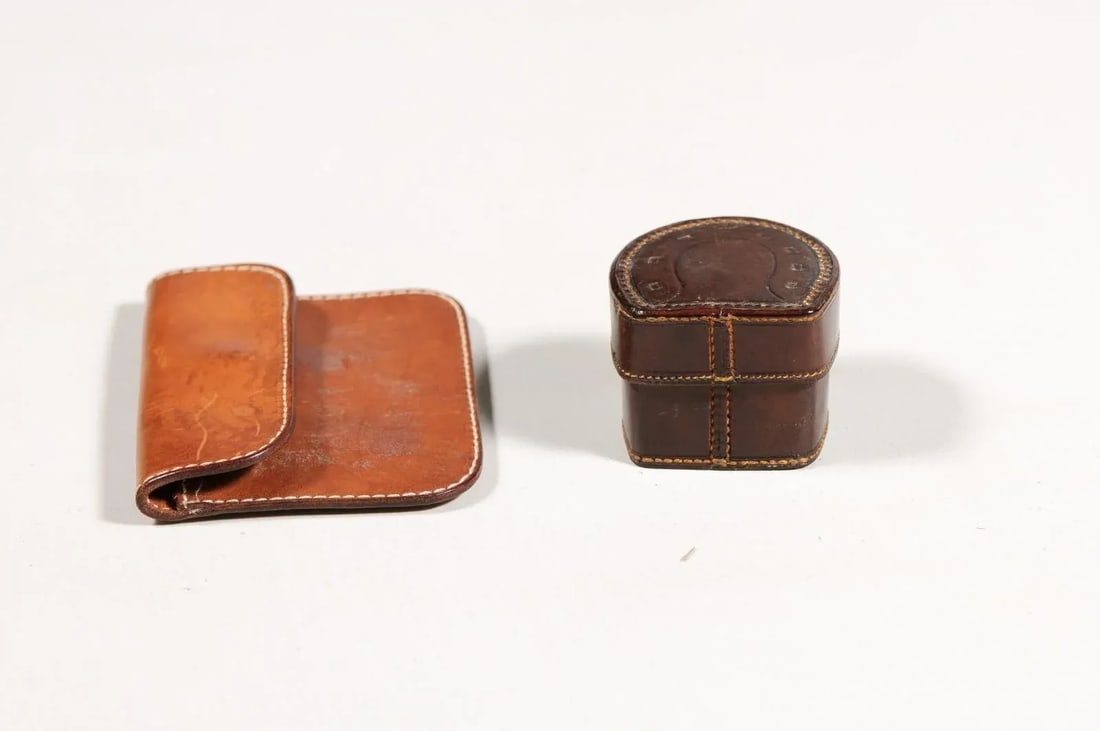 English Victorian Period 19th Century Brown Leather Case with Button Box - A Pair - 9