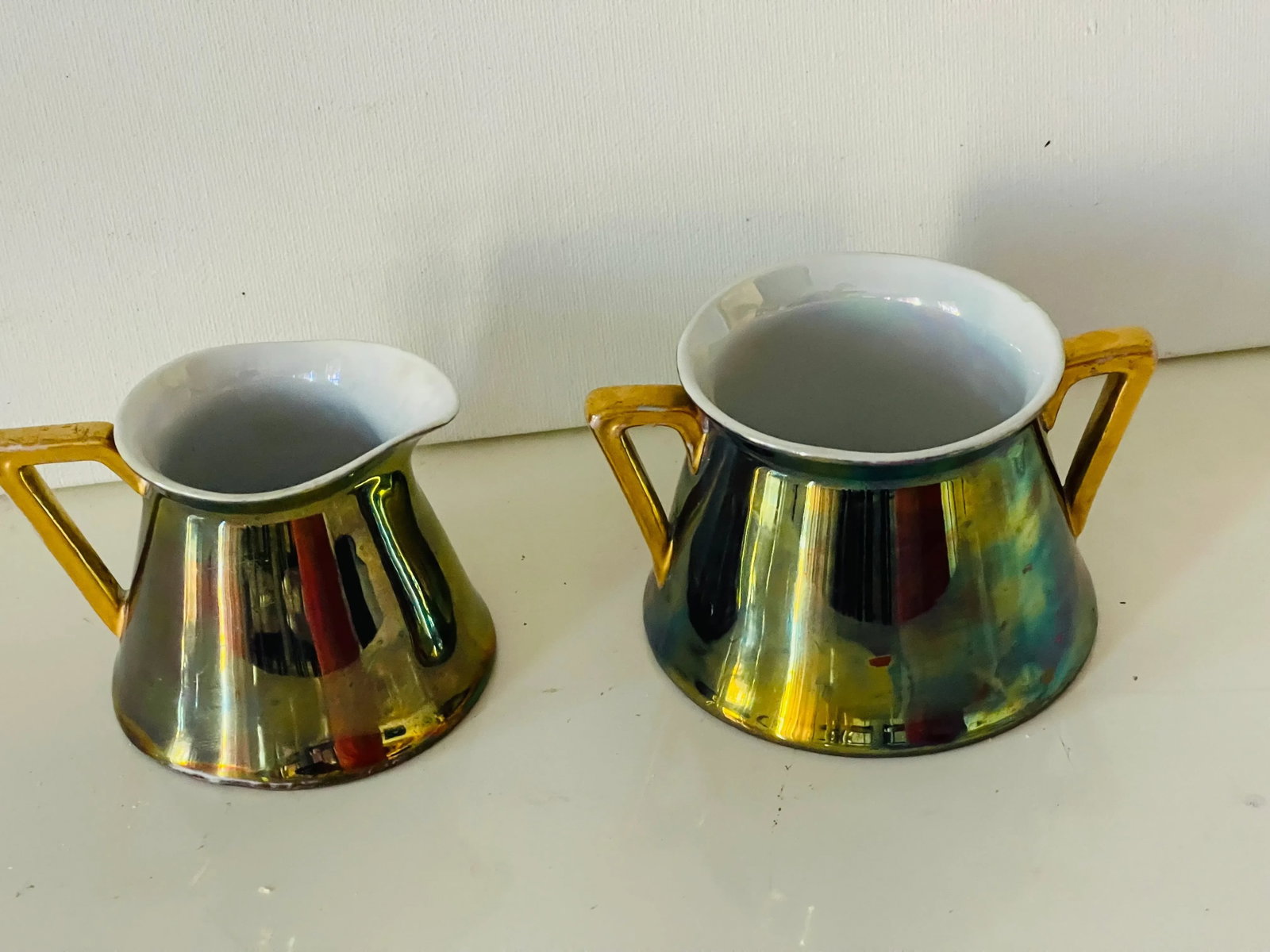 Austrian Art Nouveau Loetz Irridescent Porcelain Creamer & Sugar Bowl - 2