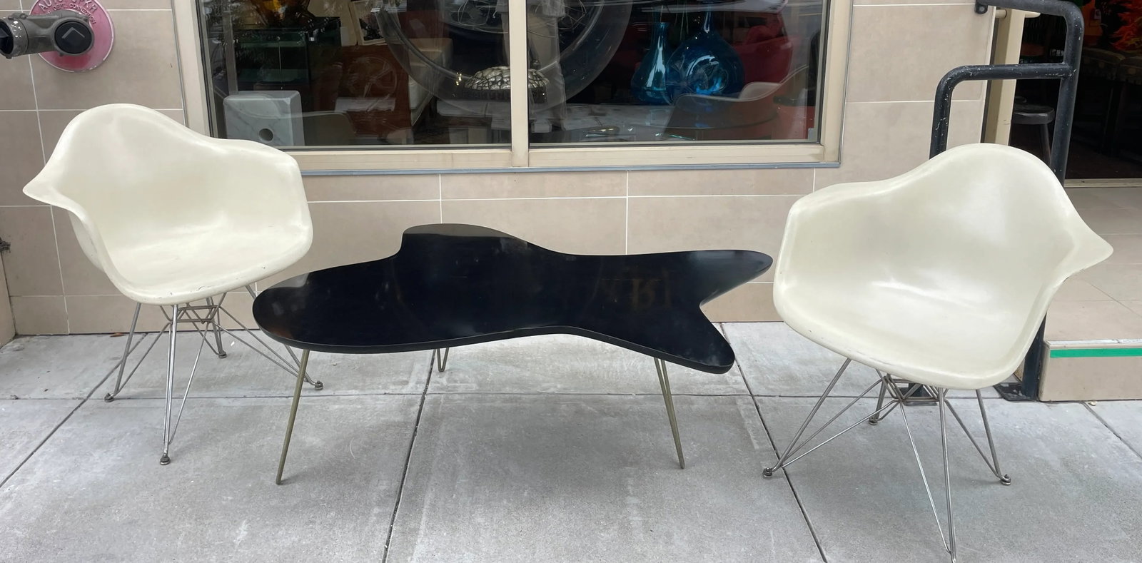 Free Form Mid Century Modern Coffee Table - 3