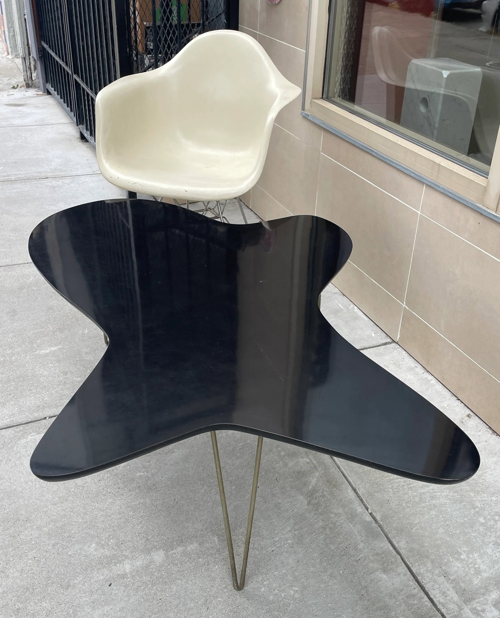 Free Form Mid Century Modern Coffee Table - 7