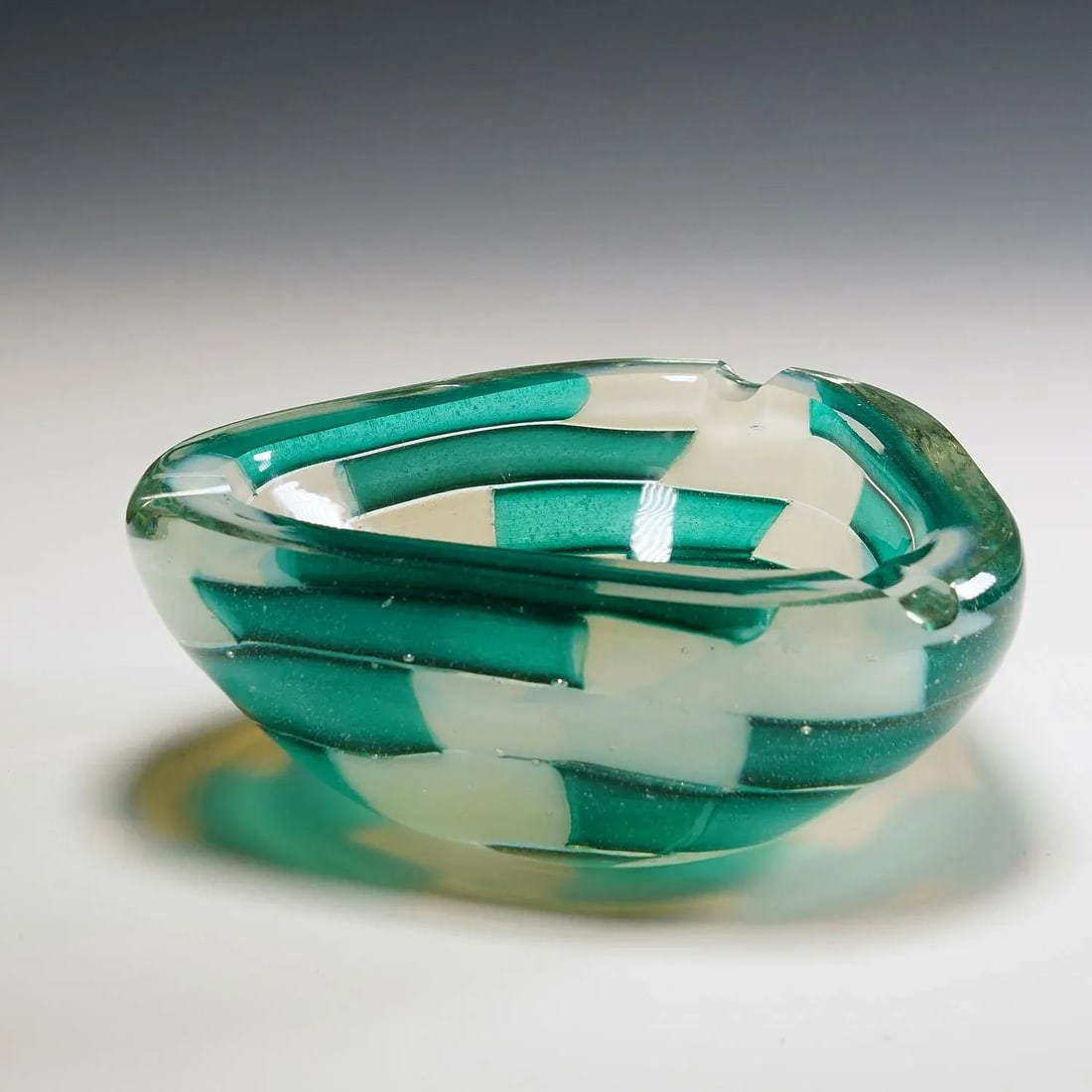 Vintage Murano Pezzato Opalino Verde Art Glass Ashtray by Barovier & Toso 1950s - 4