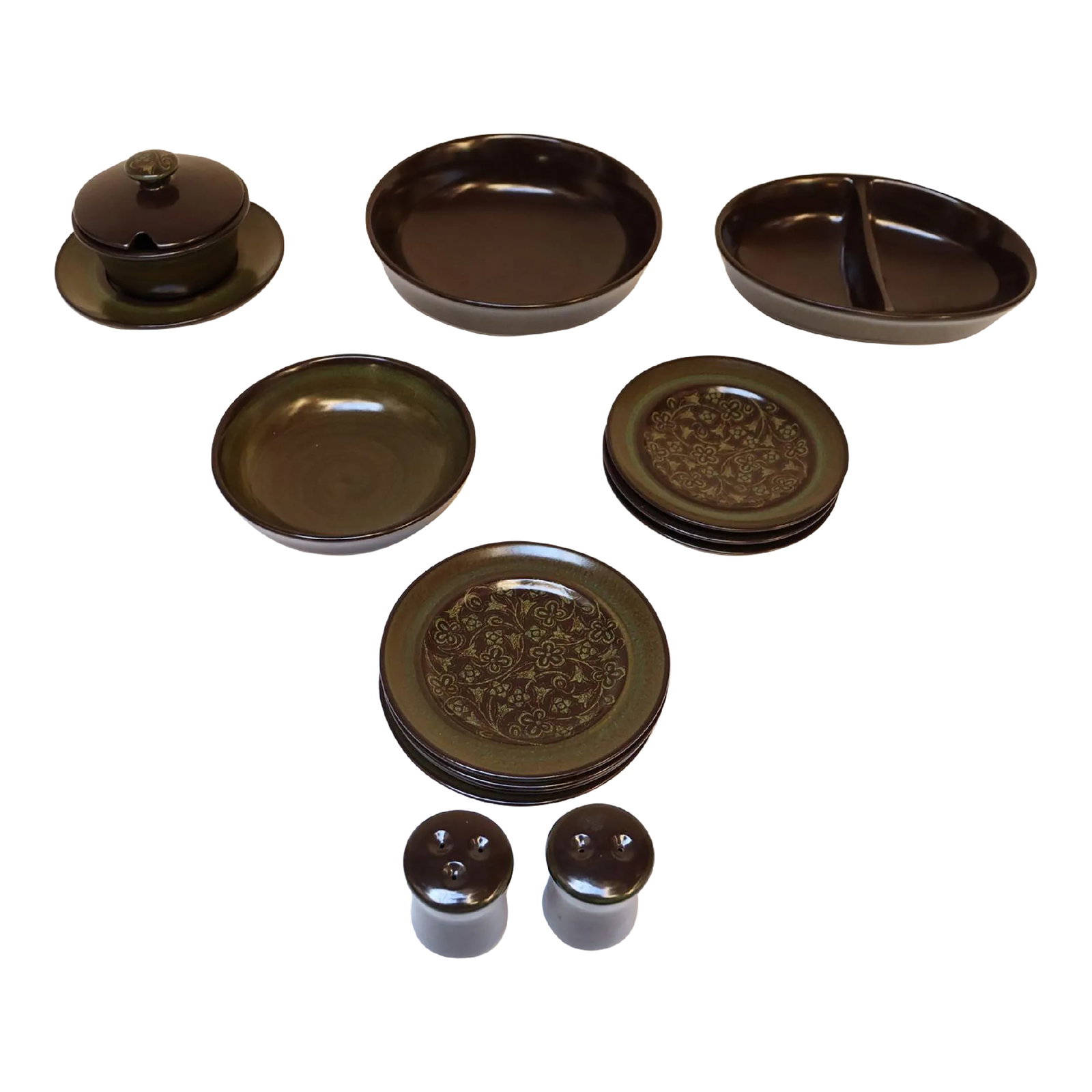 Set of Fourteen Vintage Franciscan "Madeira" Pottery Earthernware Serving Pieces: Collection of fourteen earthenware Franciscan serving pieces in the Madeira pattern (ca. 1970s, USA - line discontinued in 1983). Attractive earth tone palette - chocolate brown with green and olive