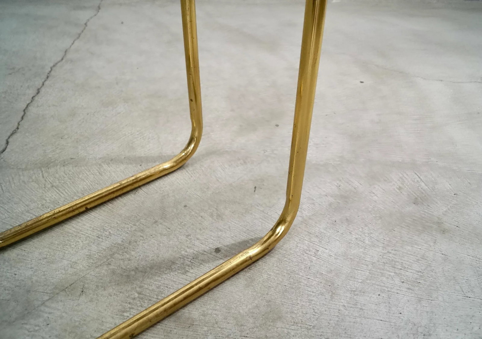 1980's Hollywood Regency Art Deco Brass & Mirror Side Table - 10
