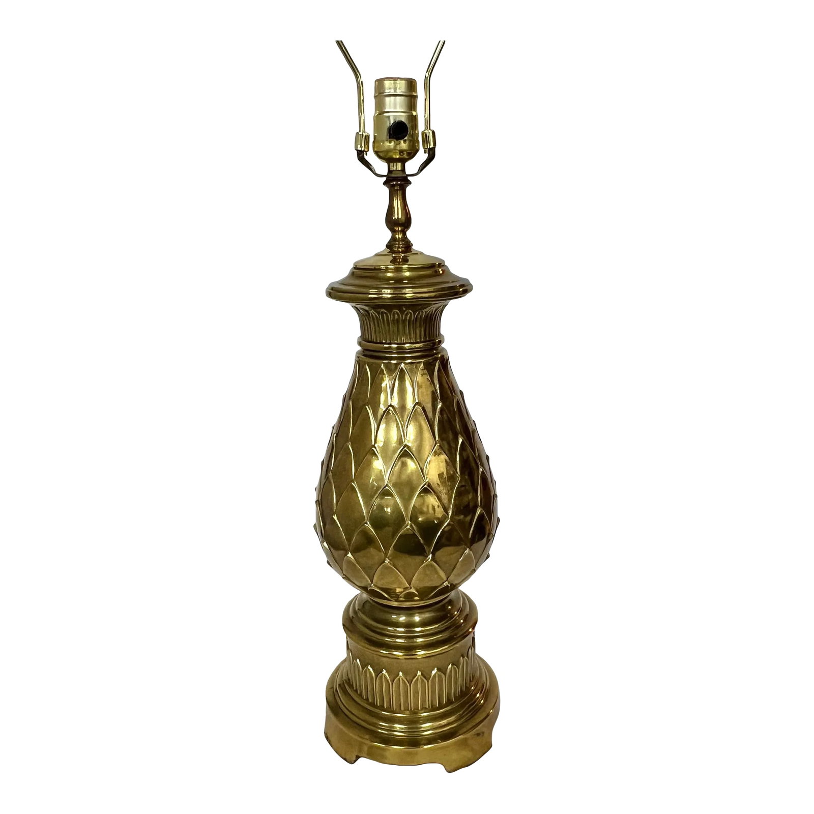 Vintage Brass Pineapple / Artichoke Table Lamp: Vintage brass pineapple / artichoke figure lamp. Vintage 7" diameter x 21.5" to socket, 32" to top of finial. See pictures for up close details. 3 way switch. Tested and works perfectly. Condition: