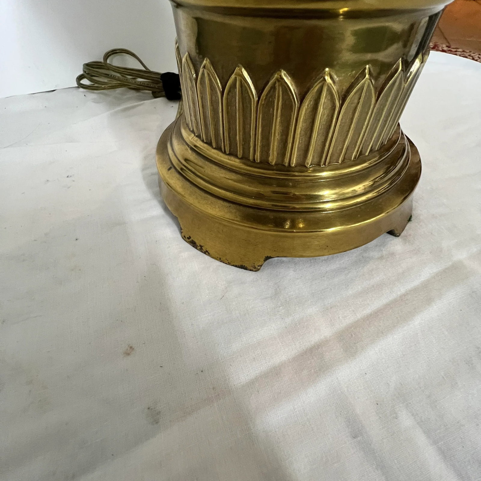 Vintage Brass Pineapple / Artichoke Table Lamp - 5