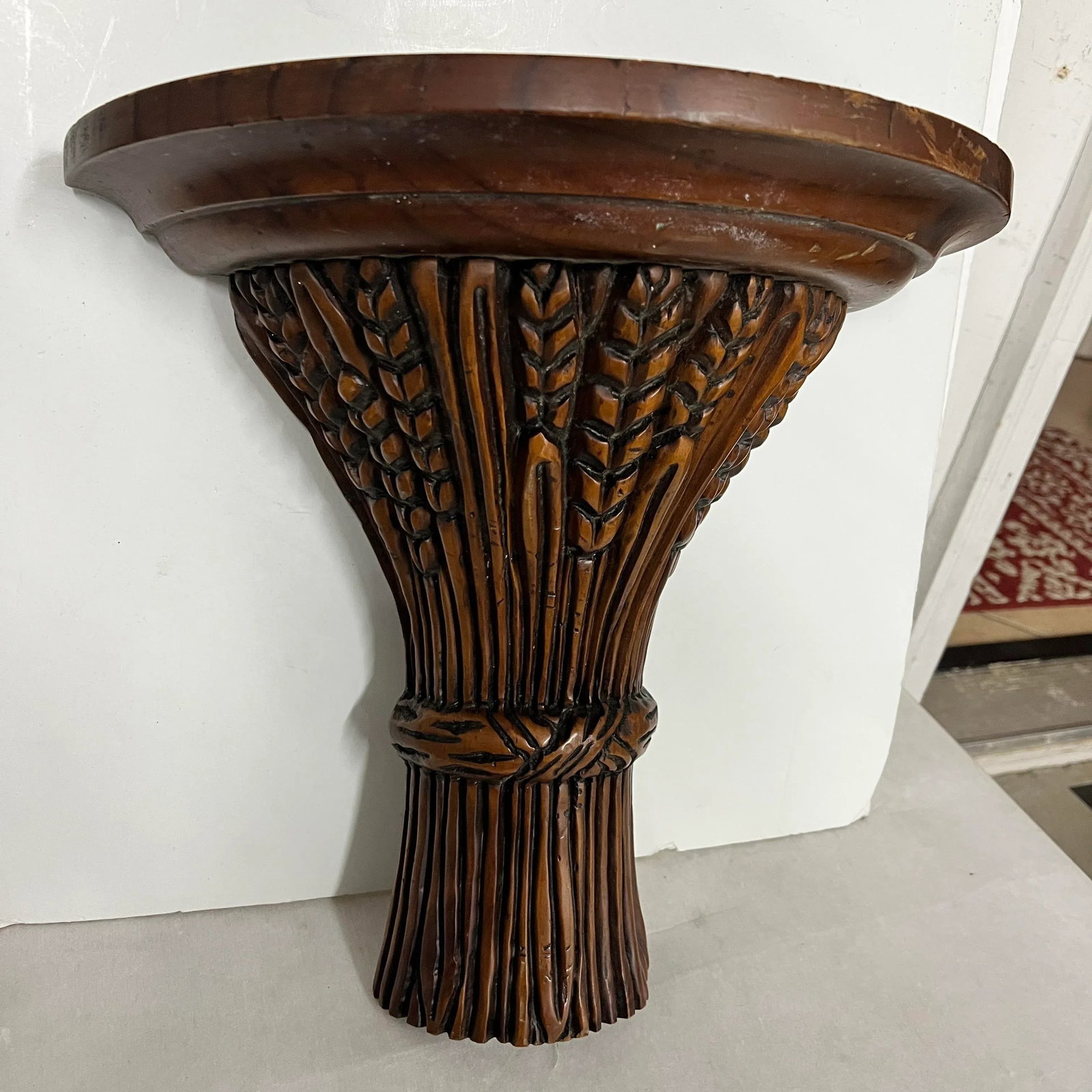 Vintage Large Hand Carved Farmhouse Wheat Sheaf Wall Bracket Made in Spain - 4