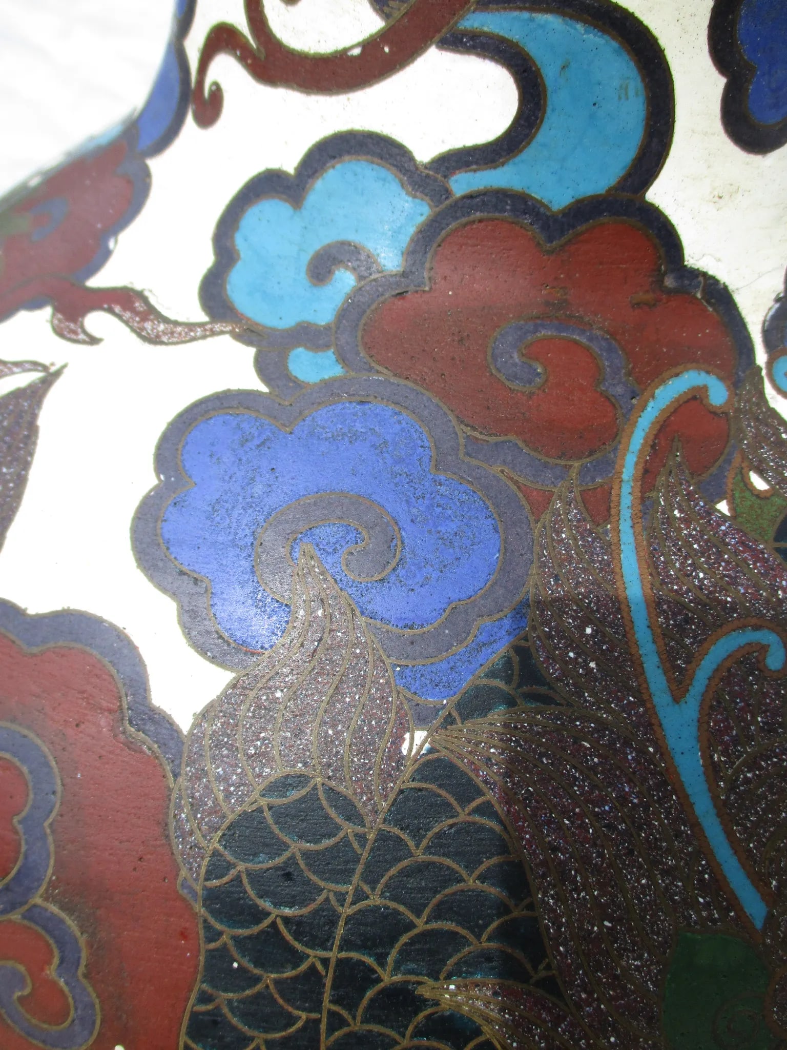 Massive Japanese Enamel Vase Late 19th Century - 8