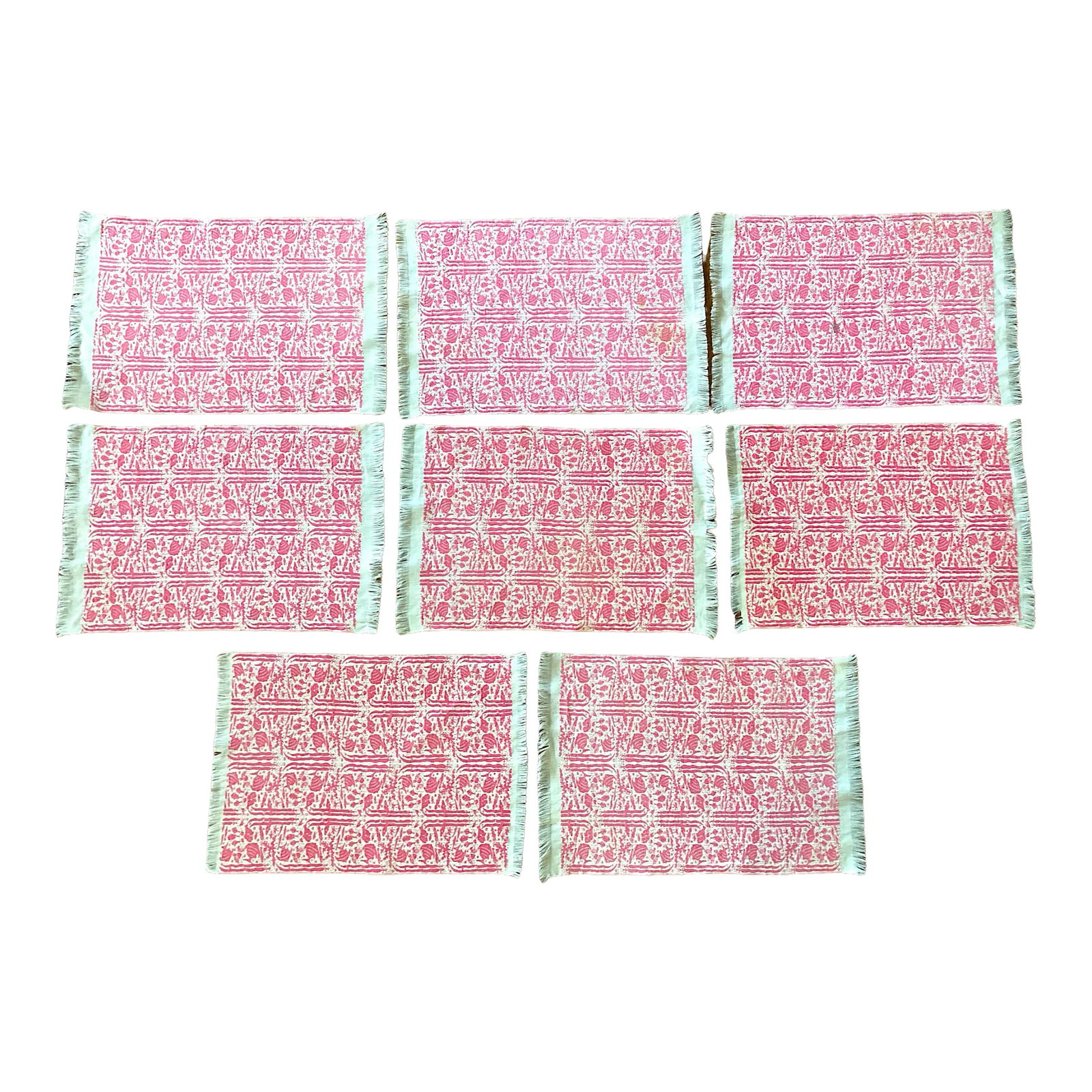 1950s Linen Pink and White Tropical Fish Print Placemats Cloth Napkins - Set of 8: Set of 8, Retro '50s pink and white placemats with an under the sea, tropical fish pattern. Crisp and clean with white fringe detail. Can also be used as dinner napkins. And they are reversible! See