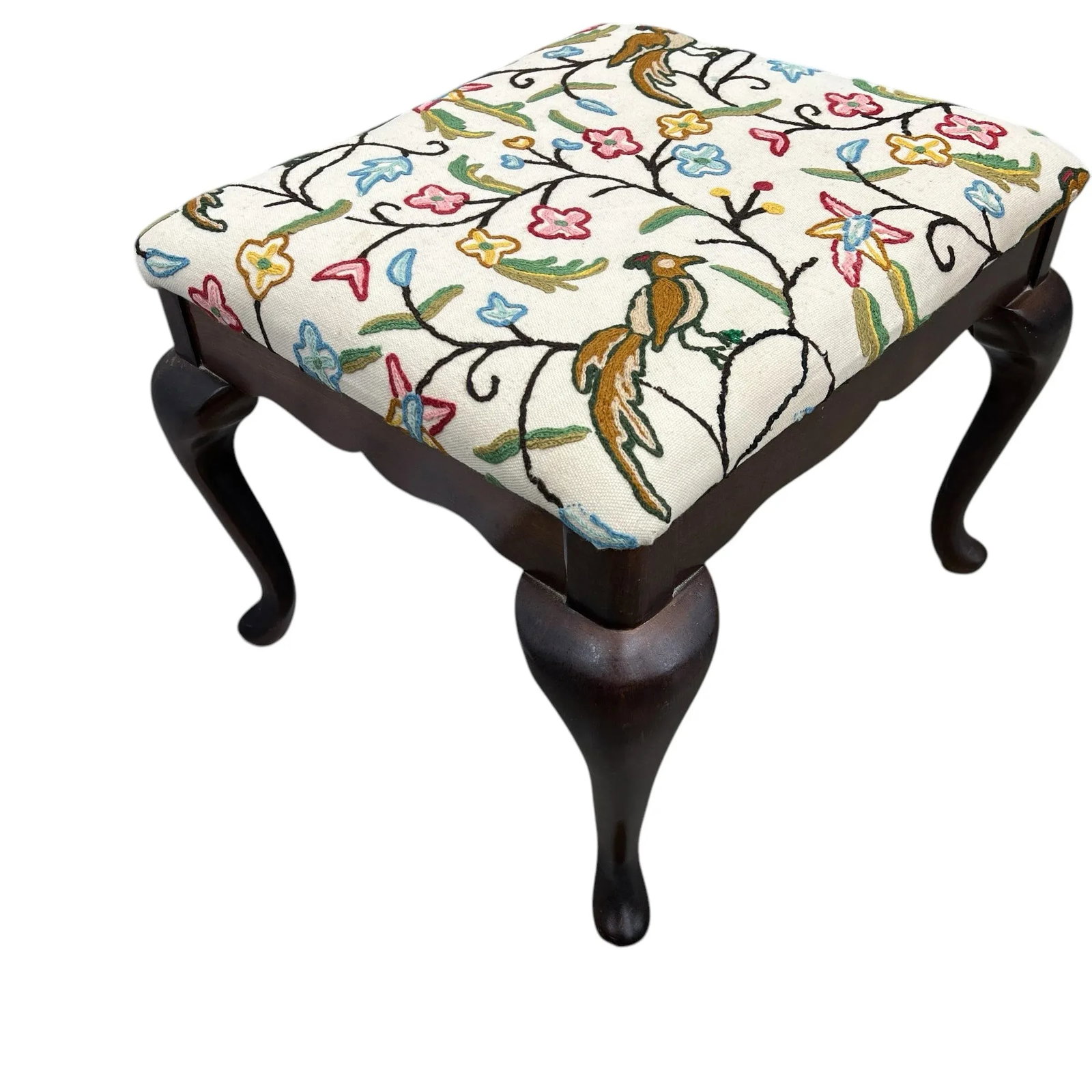American Drew Queen Ann Leg Ottoman W/ Bird and Floral Design Crewel Embroidered Fabric - 4