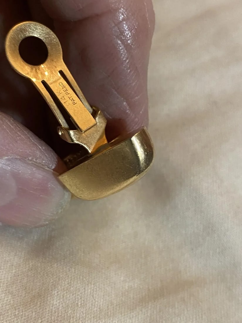 14 Kt. Gold Retro American Clip-on Earrings - 2
