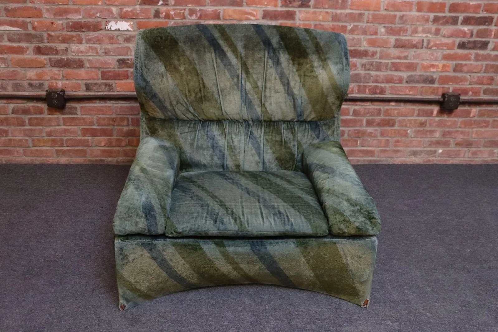 Large Italian Modern 'Vela Alta' Lounge Chair by Giovanni Offredi for Saporiti - 2