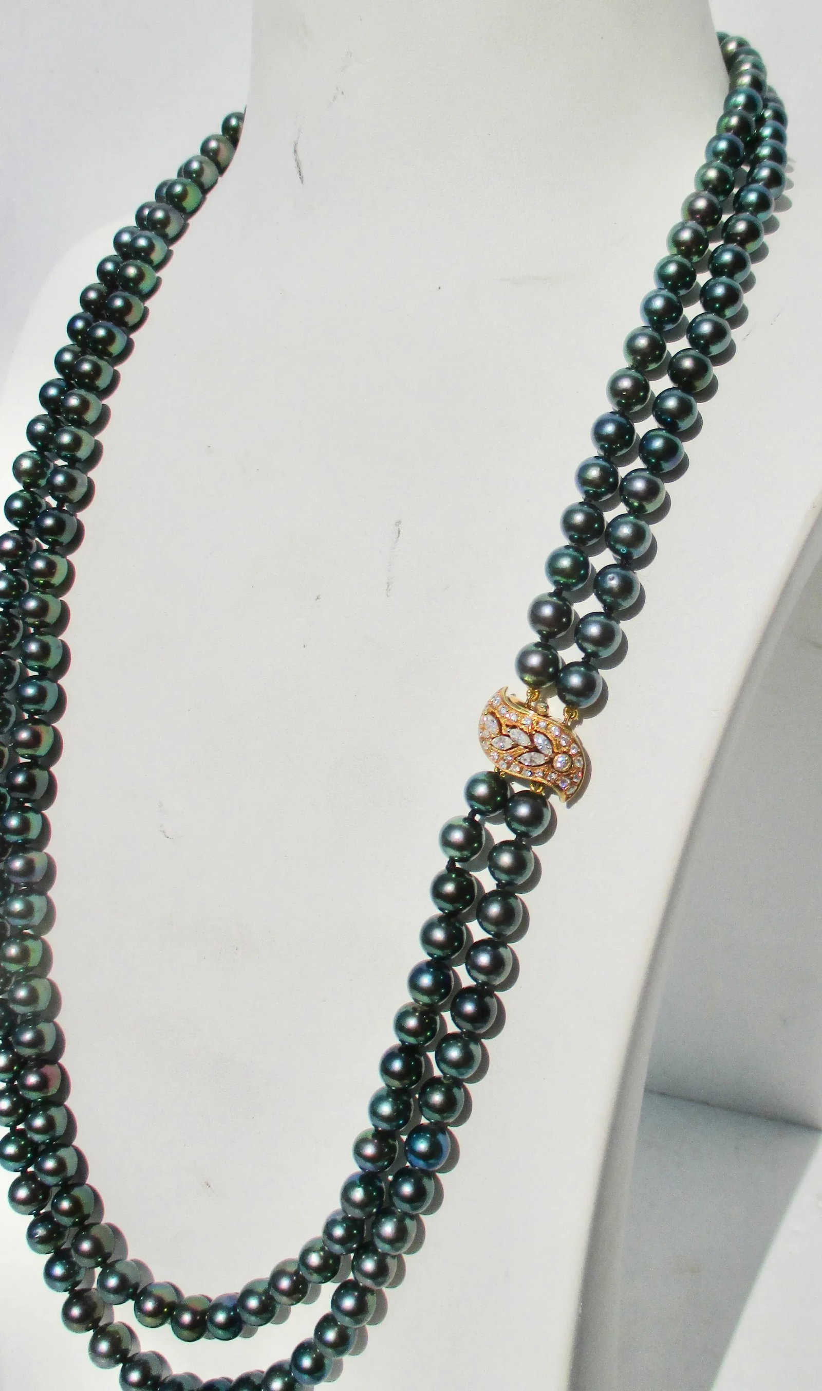 Double Strand Tahitian Iridescent Pearl Necklace - 4