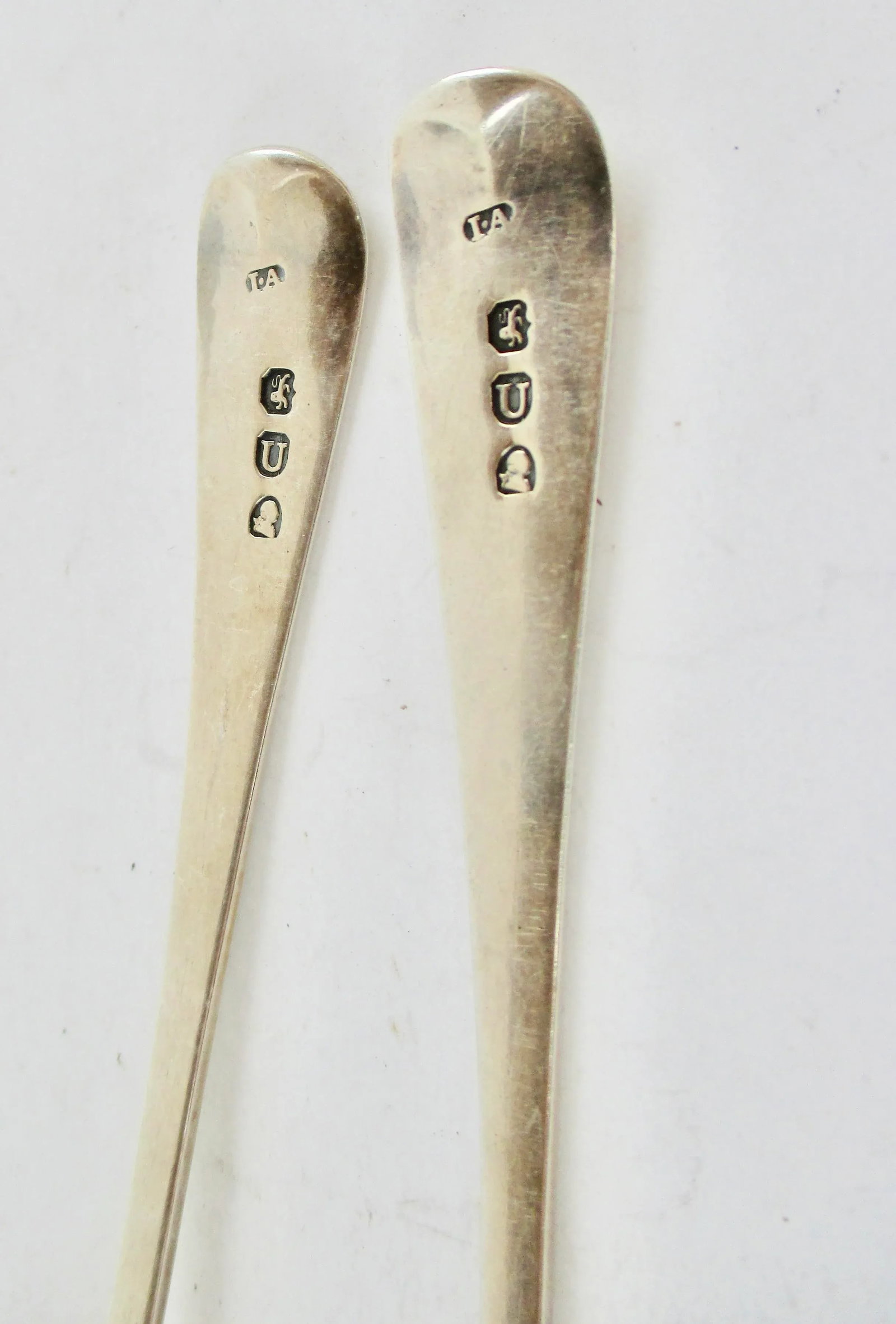Sterling Silver George IV Spoons - A Pair of 2 - 2