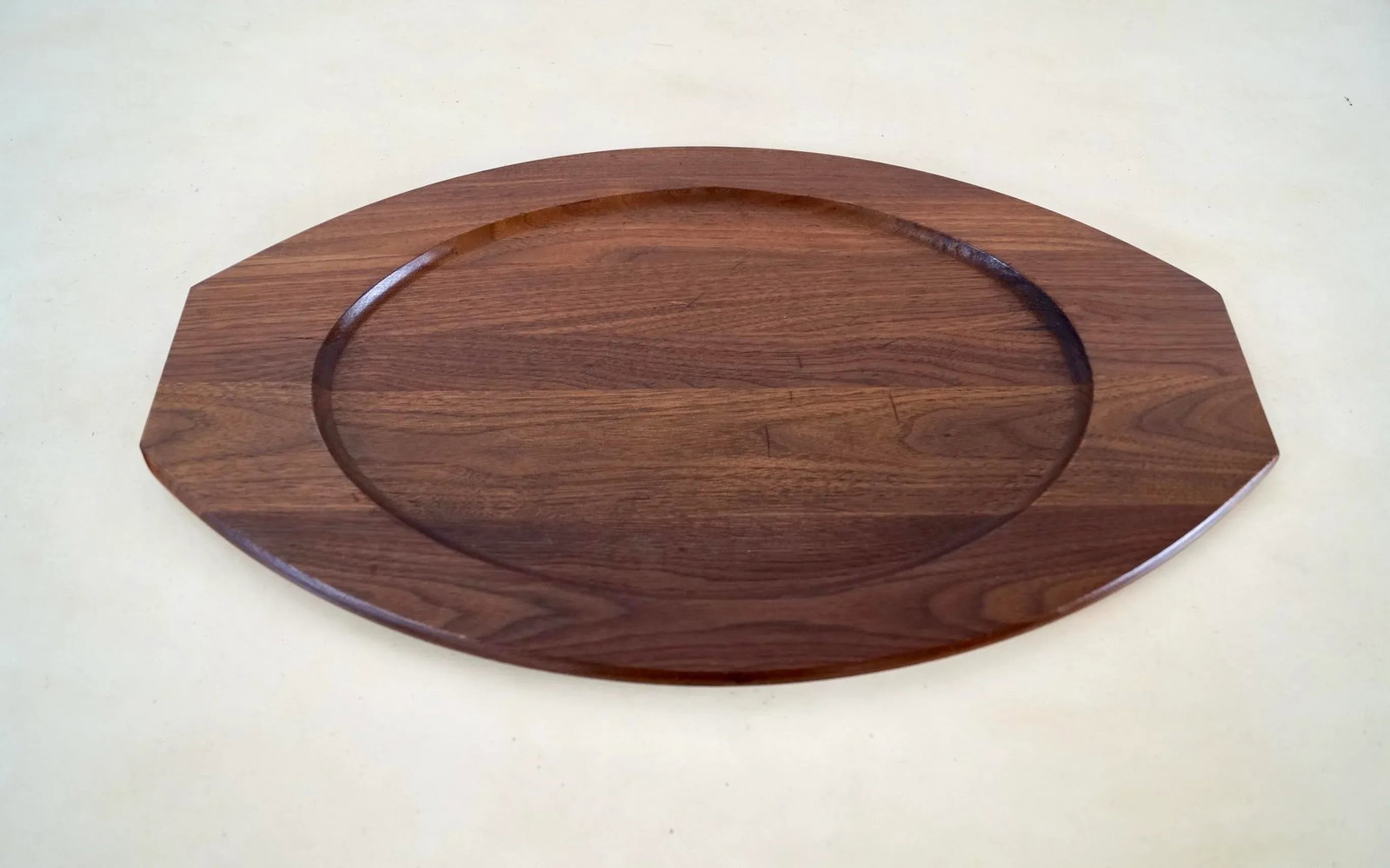 1960's Mid-Century Modern Italian Solid Walnut Tray - 2
