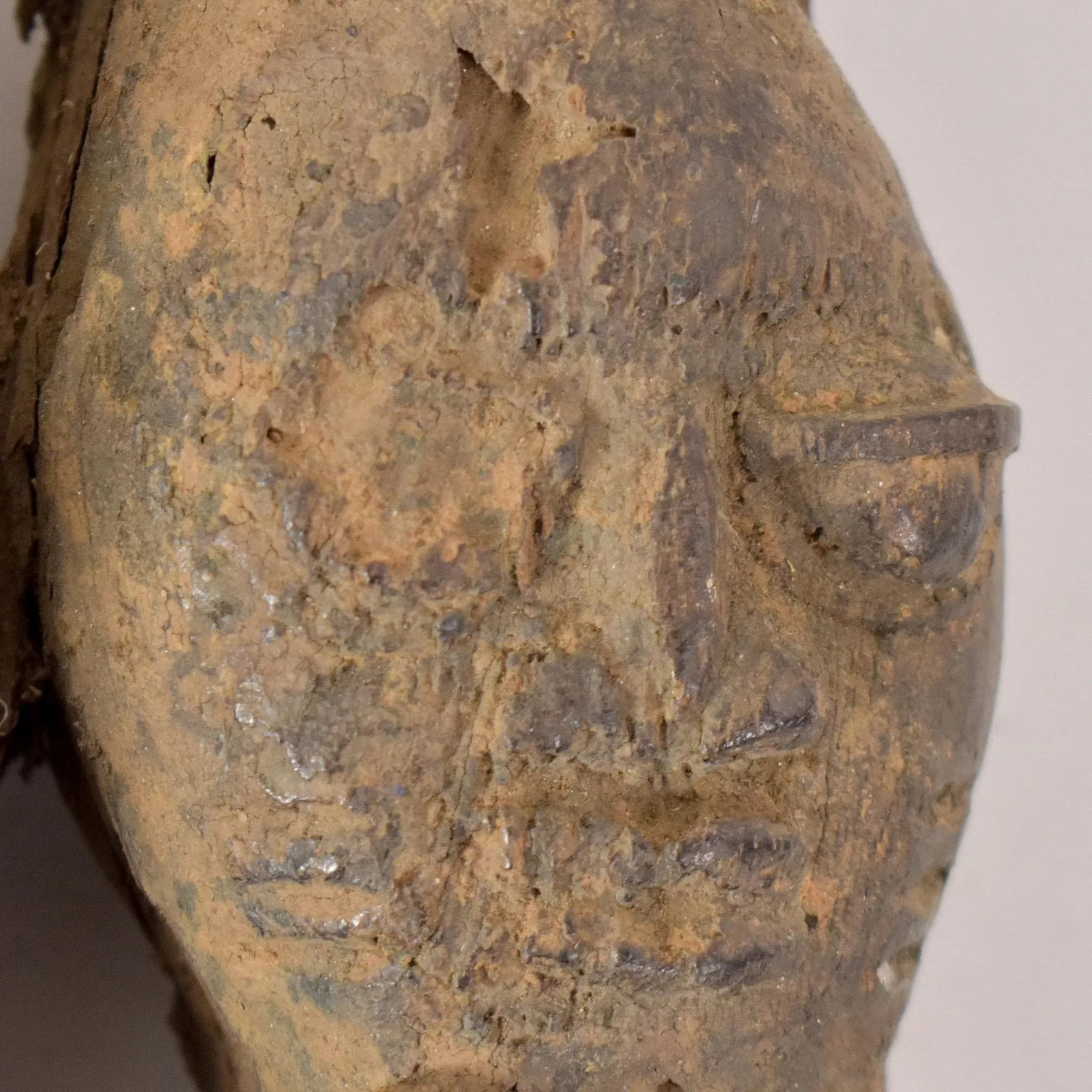 Early 20th Century Wood Carving From Nigeria - 3