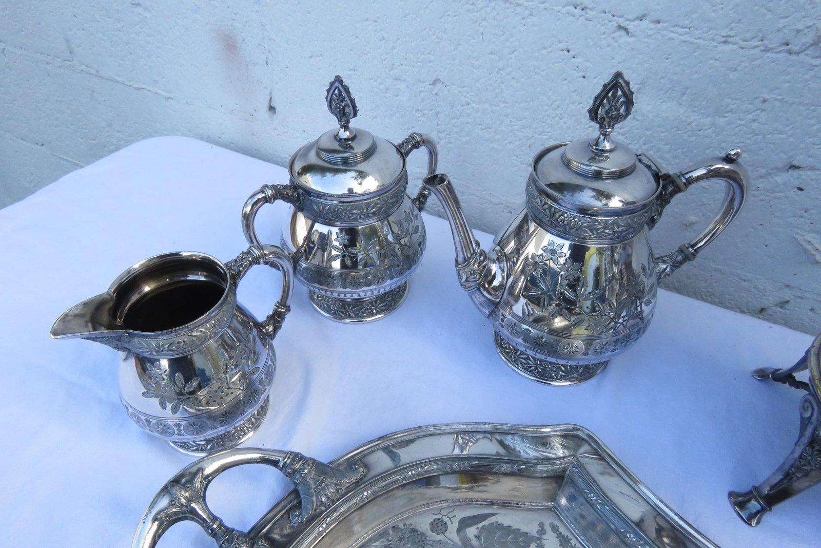 Late 20th Century Meriden Silver Plated Serving Tea Tray Set With Pairpoint Pitcher and Cup 4483b - 4