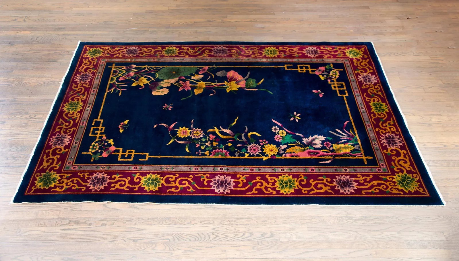 Early 20th Century Chinese Art Deco Rug - 9