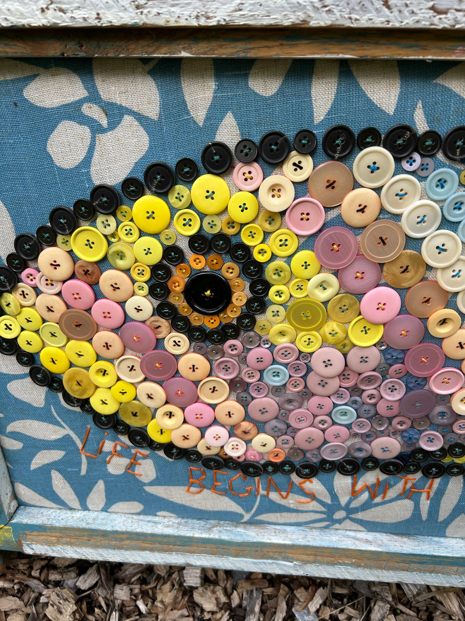 Mary Teeter Maine Self Taught Artist Button Art of Fish - 3