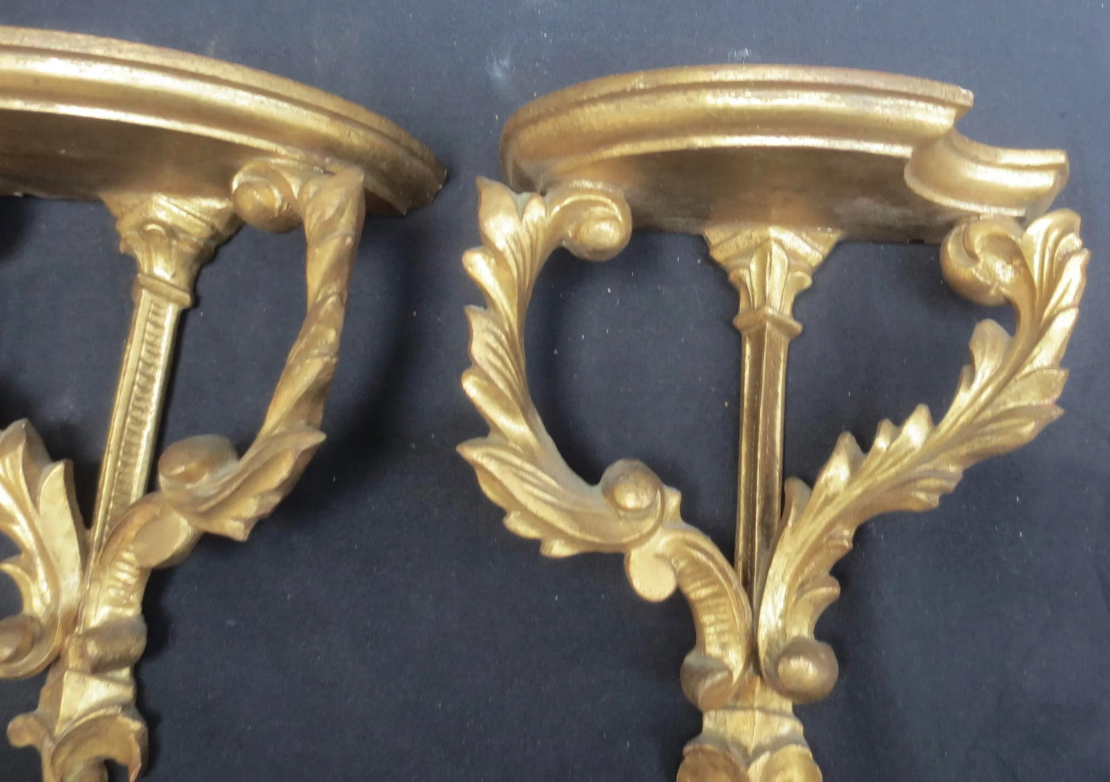 Vintage Carved Italian Gilt Wood Wall Brackets - A Pair of 2 - 4