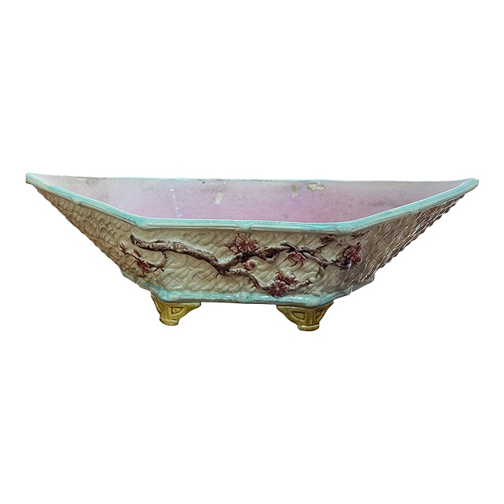 Antique Late 19th Century English Joseph Holdcroft Majolica Dogwood Basket: Rare 1870-1880's Joseph Holdcroft Dogwood Majolica Basket. Some crazing to inside of vessel, please see pictures. Two small imperfections thru glazing on the inside. This is a lovely classic style and