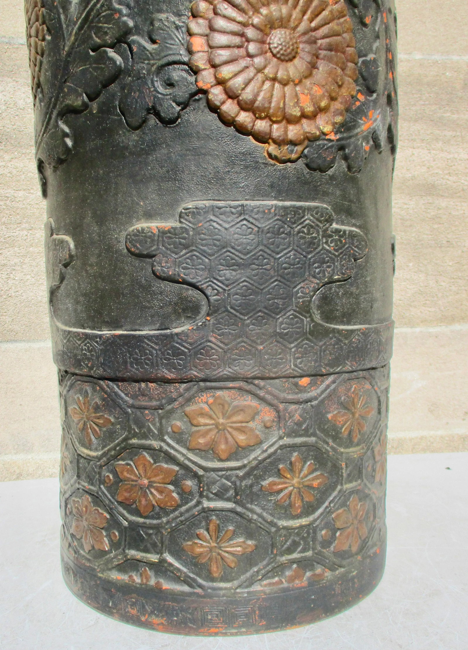 Tokoname Shudei Redware Umbrella Stand or Plantstand - 4