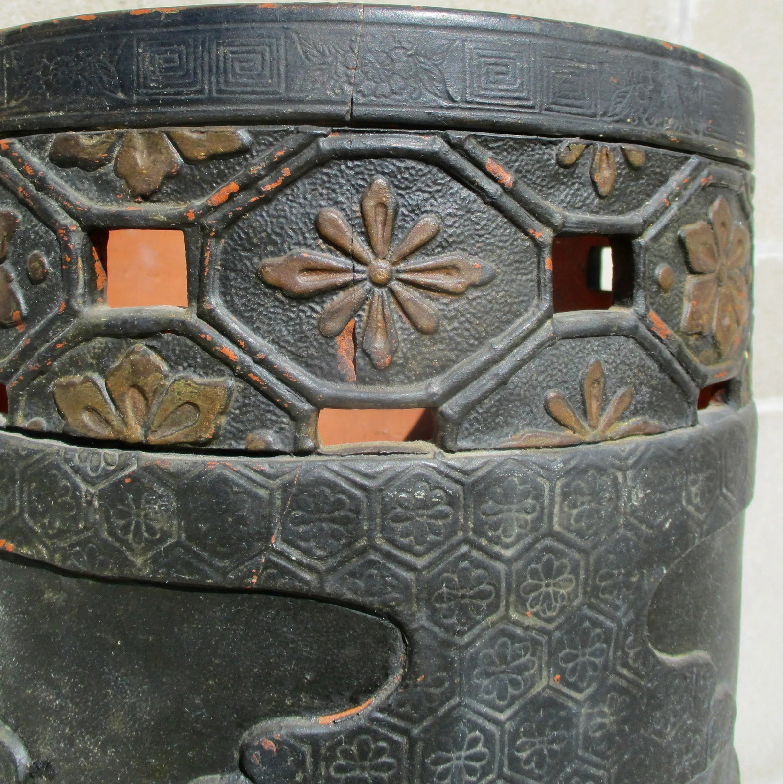 Tokoname Shudei Redware Umbrella Stand or Plantstand - 7